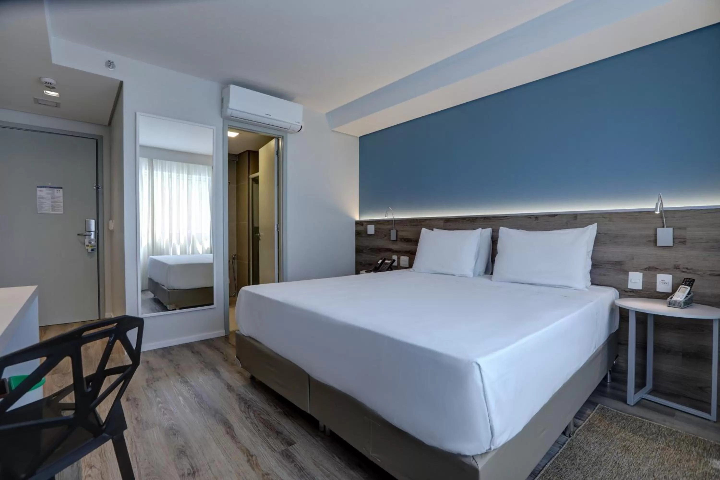 Bed in Comfort Hotel Guarulhos Aeroporto