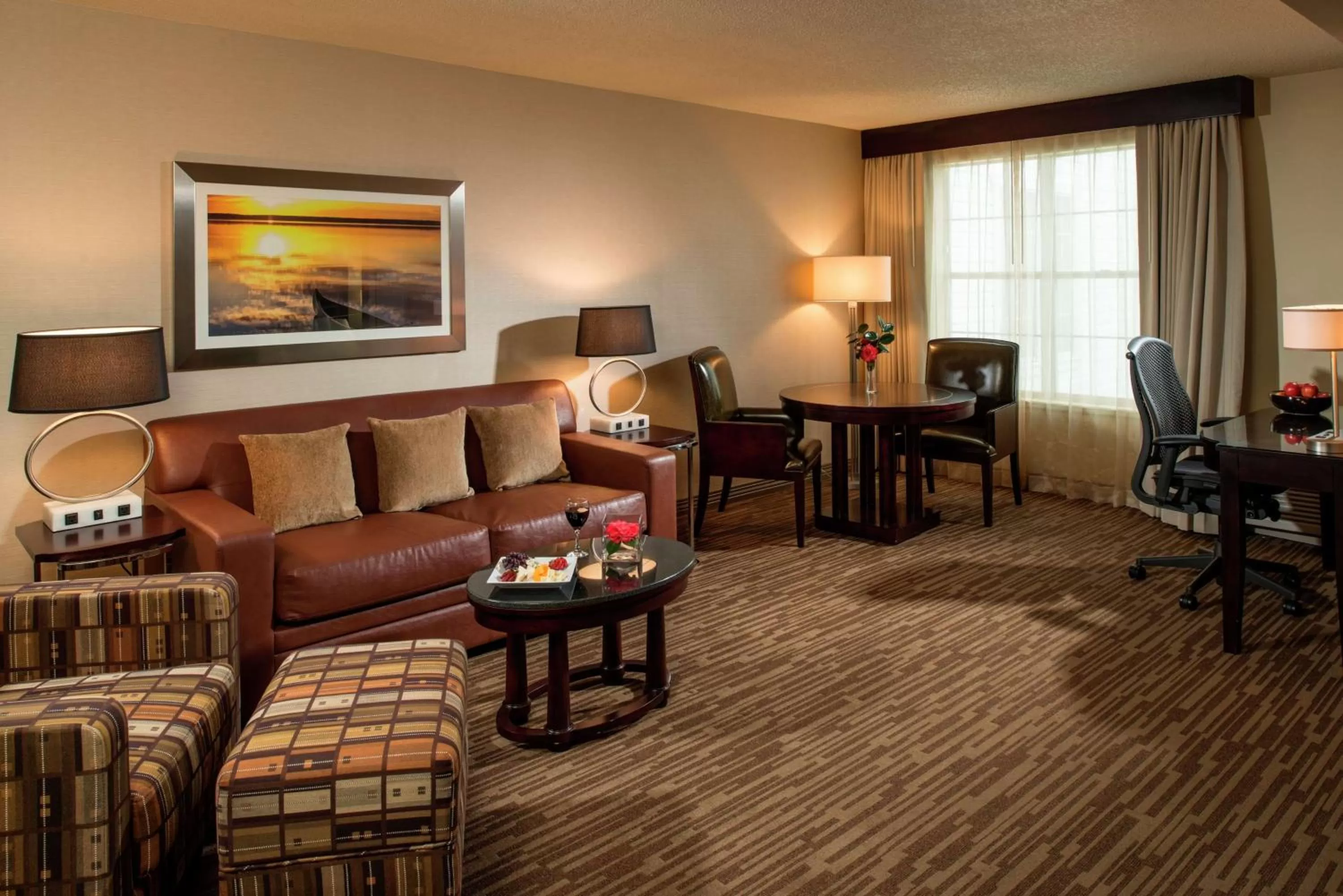 Bedroom in DoubleTree by Hilton Raleigh Durham Airport at Research Triangle Park