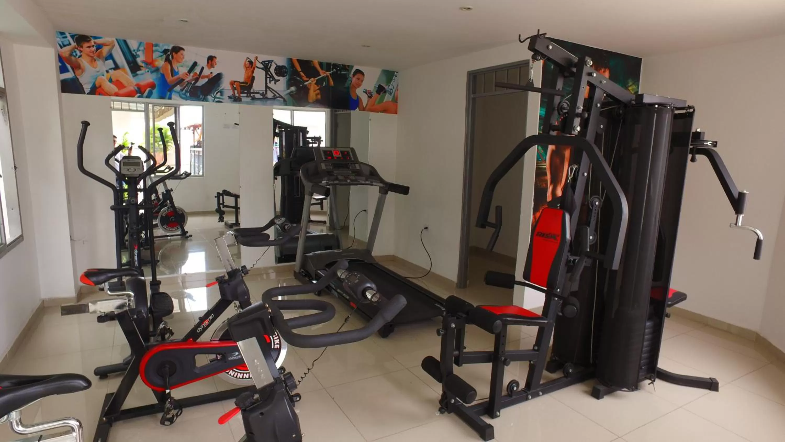Fitness centre/facilities in Hotel Cafe Plaza