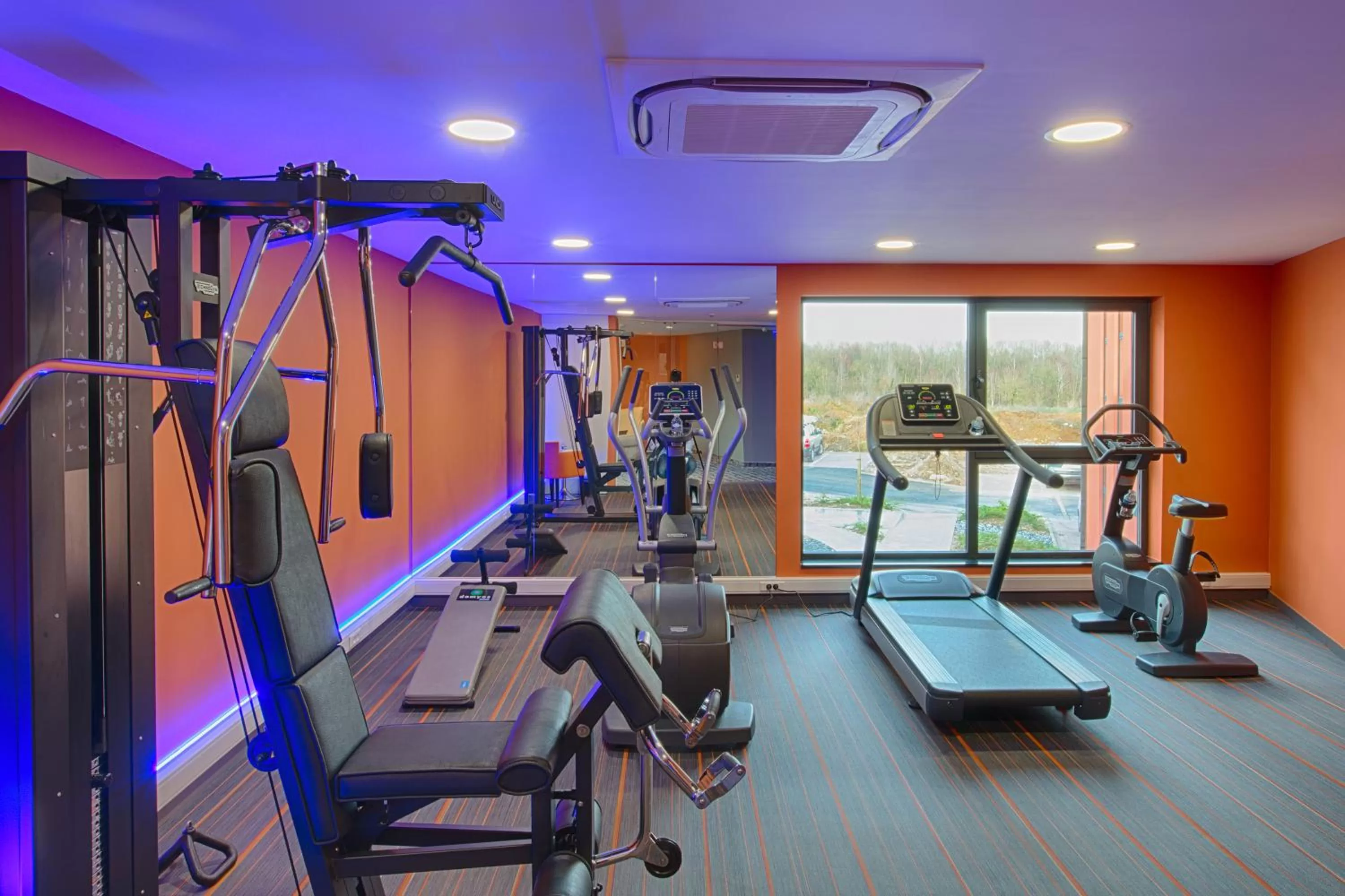 Fitness centre/facilities in Orange Hotel La Louvière