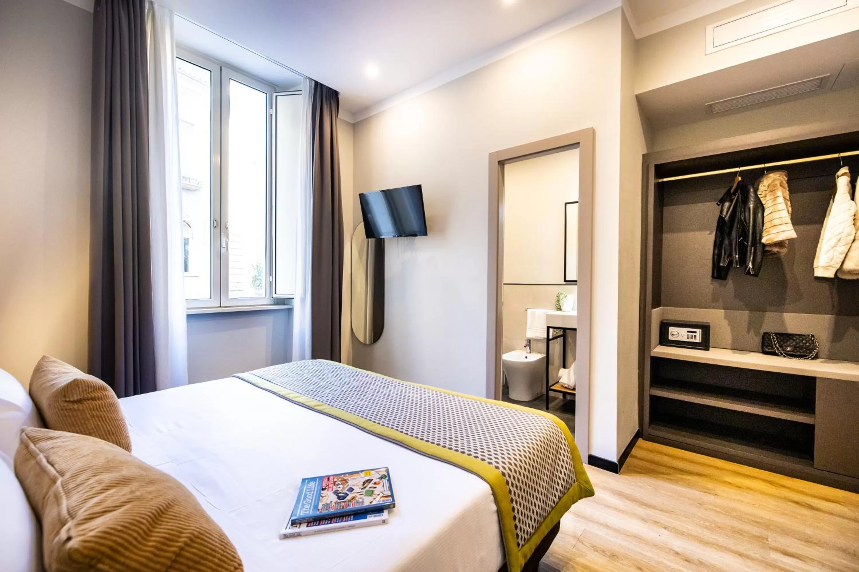 Bedroom, Bed in The Cross Hotel