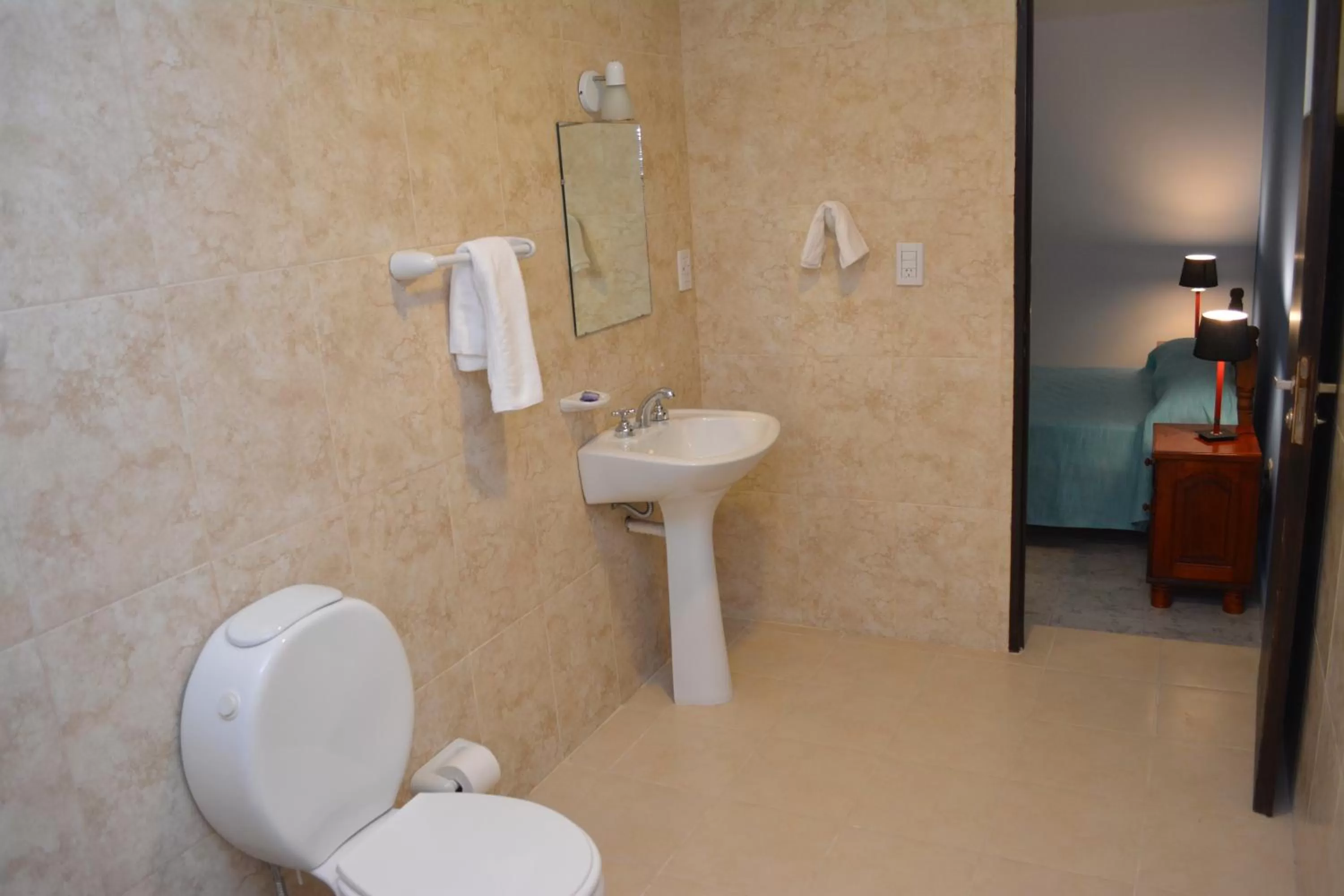 Bathroom in Hotel Isella