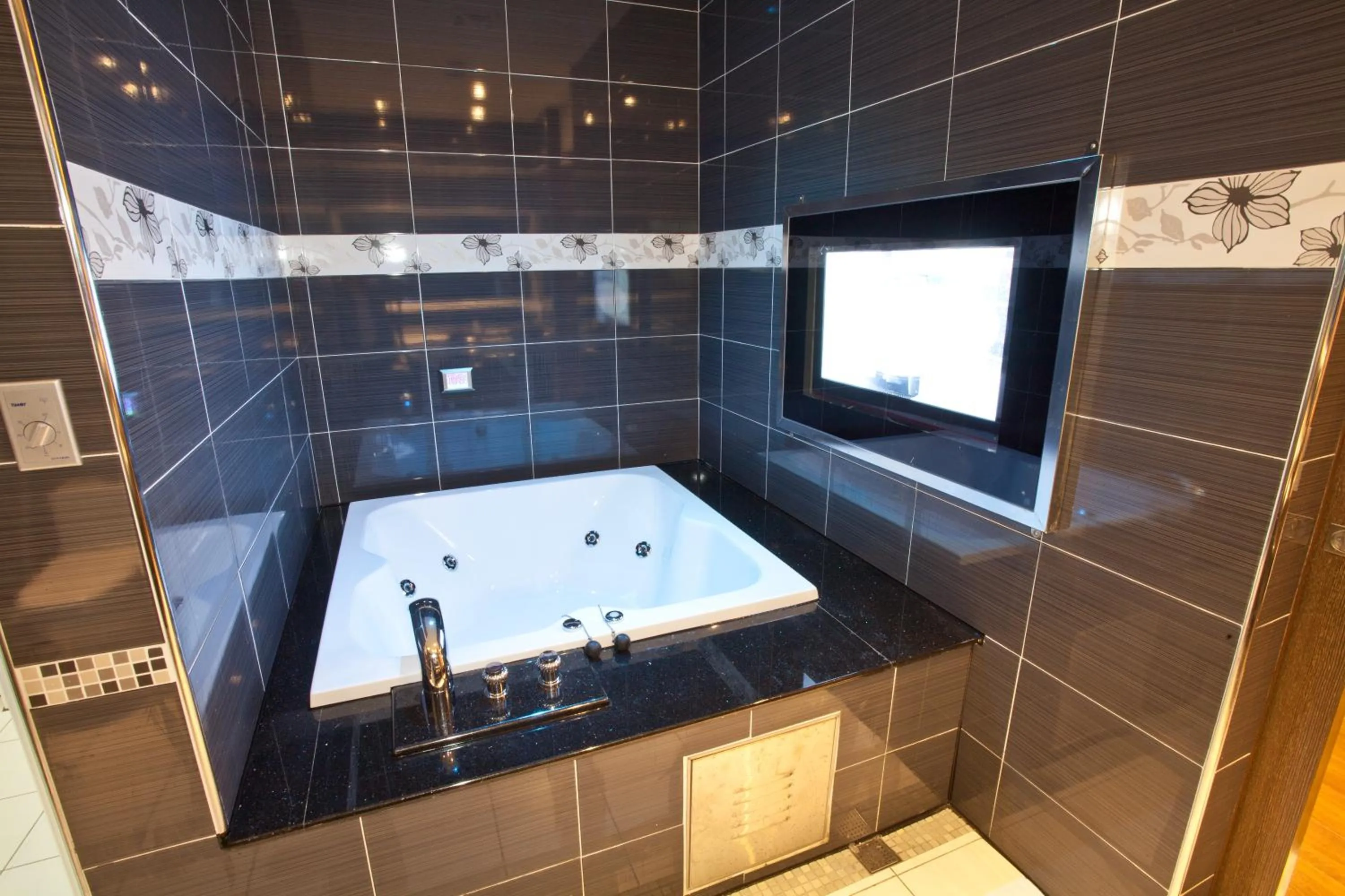 Bath in Wei Feng Hotel - Kaohsiung