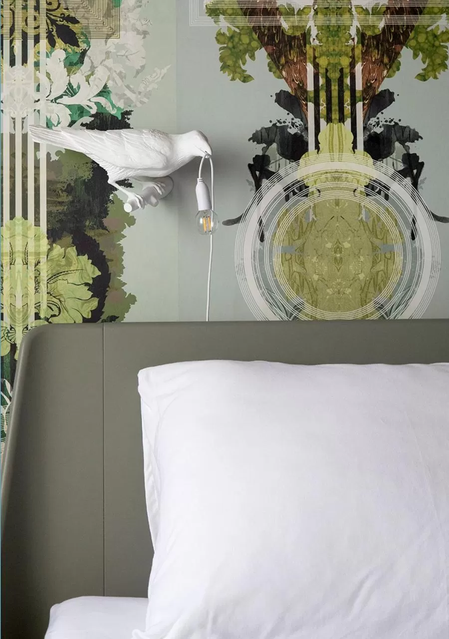 Decorative detail, Bed in The Greenhouse