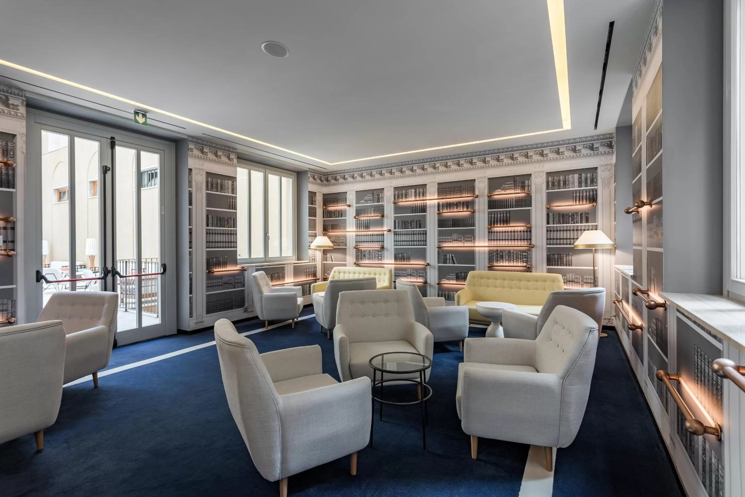 Lounge or bar in Room Mate Collection Filippo, Rome-Fontana di Trevi