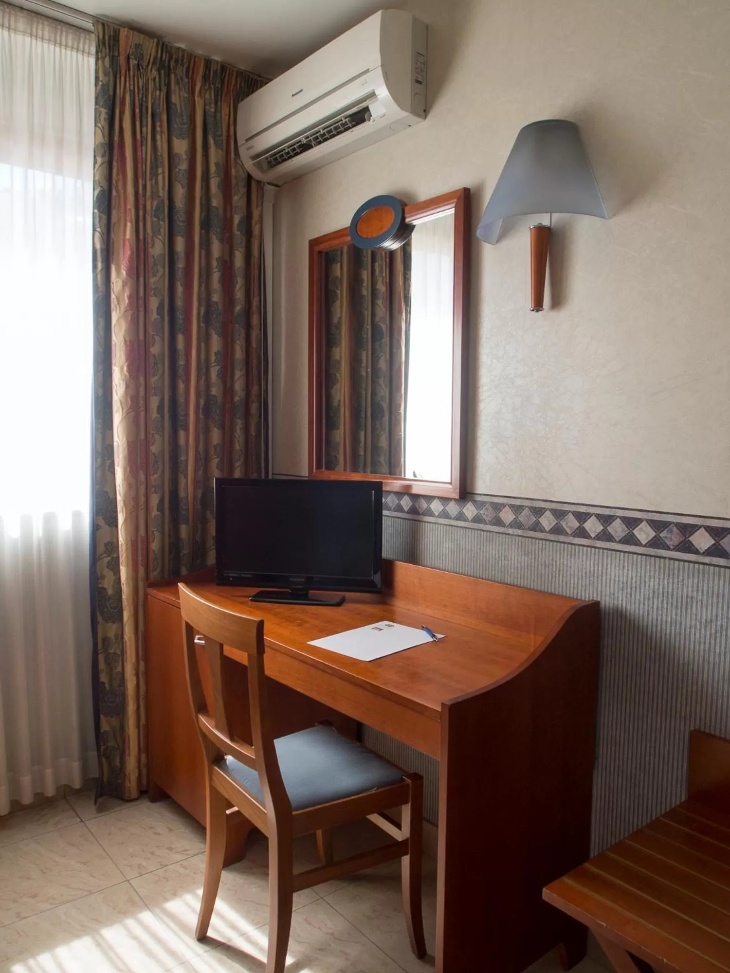 TV and multimedia in Hotel Kroma