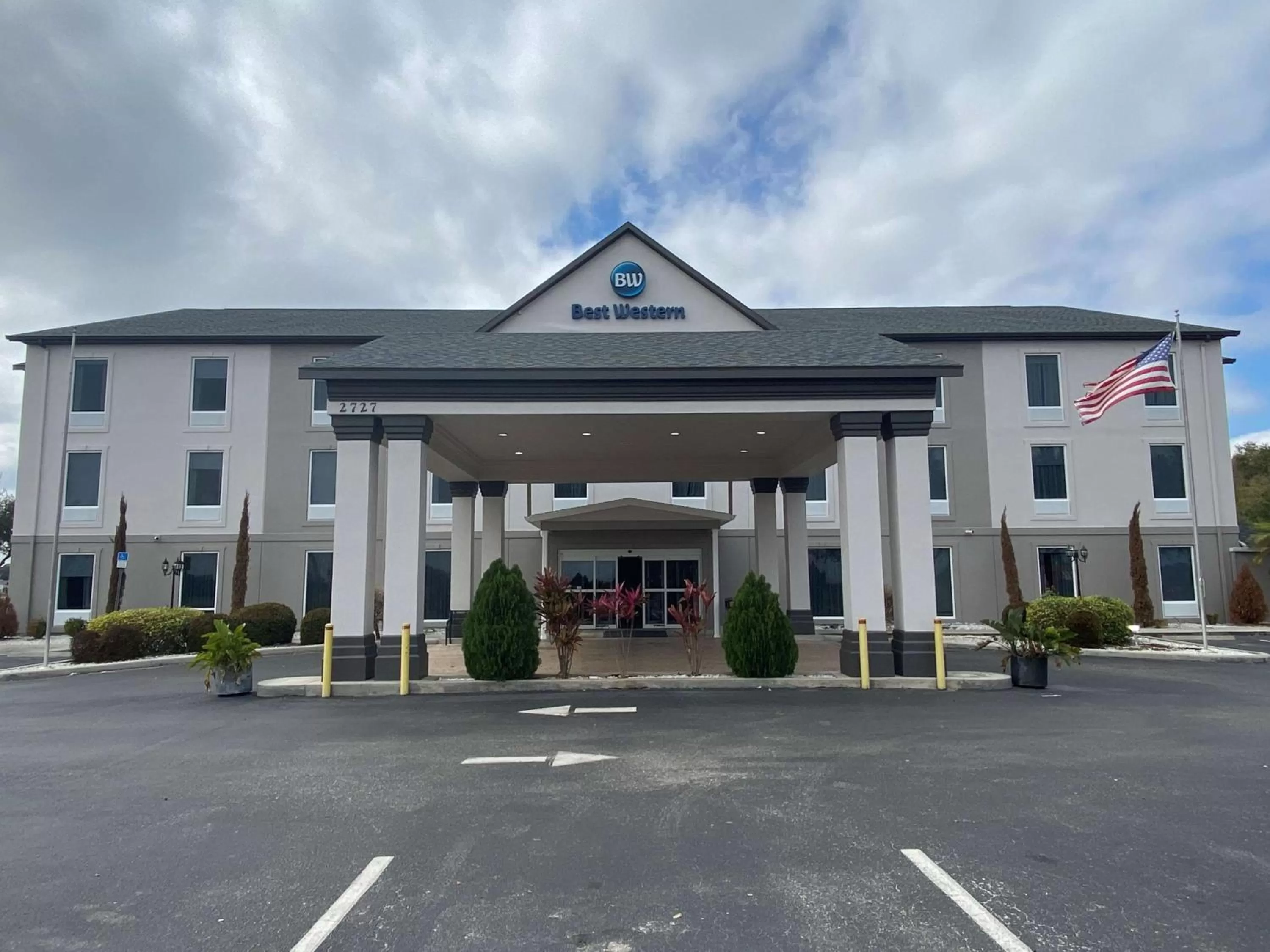Property building in Best Western Heritage Inn and Suites