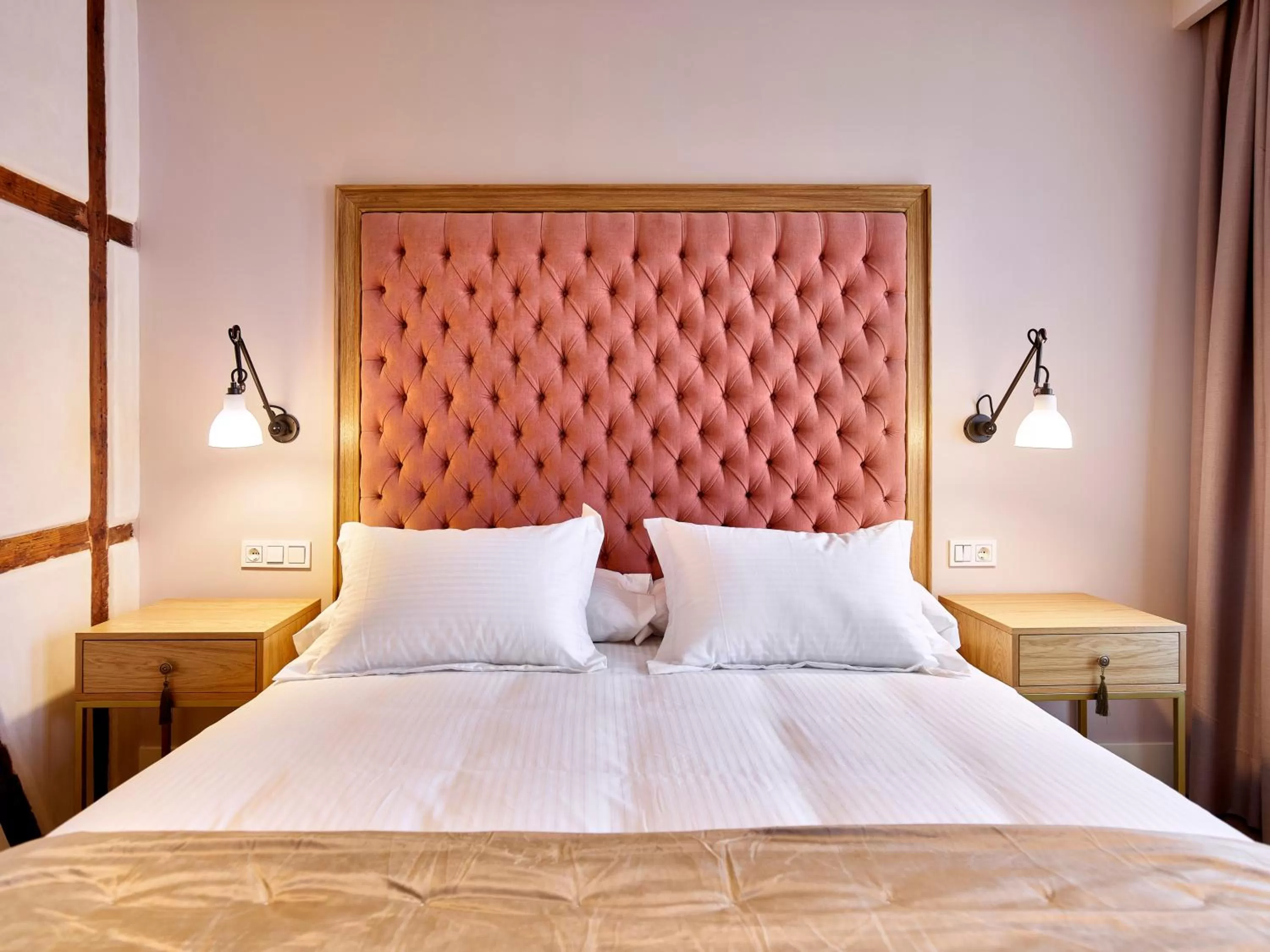 Balcony/Terrace, Bed in Hotel Boutique ADOLFO