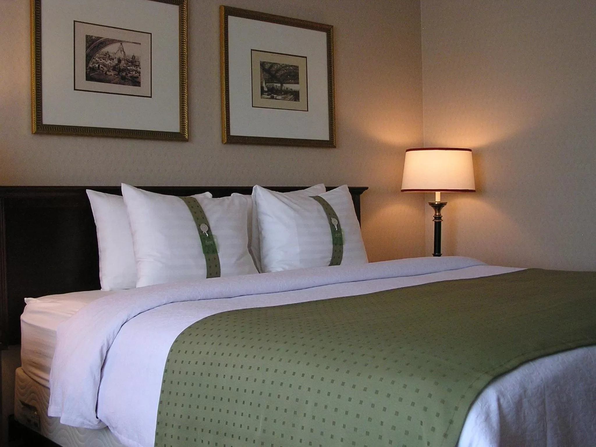 Bed in Holiday Inn Budd Lake - Rockaway Area by IHG