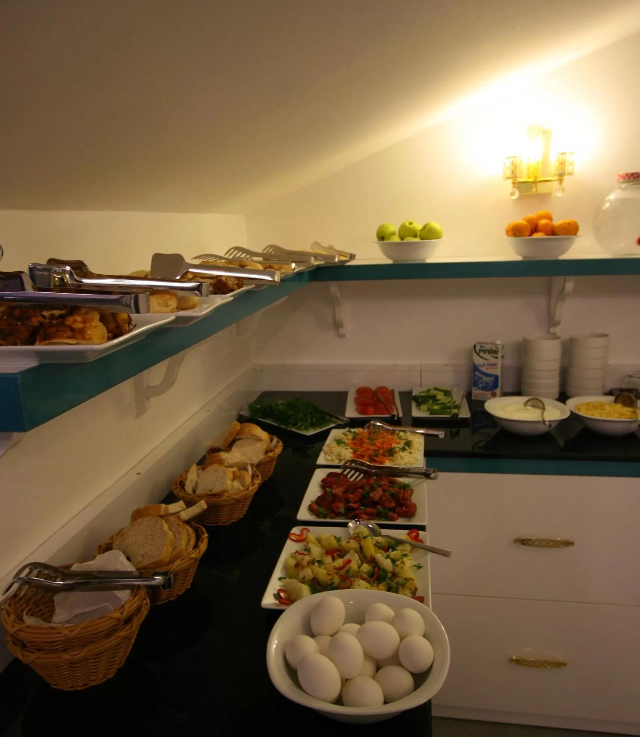 Food and drinks in Ligos