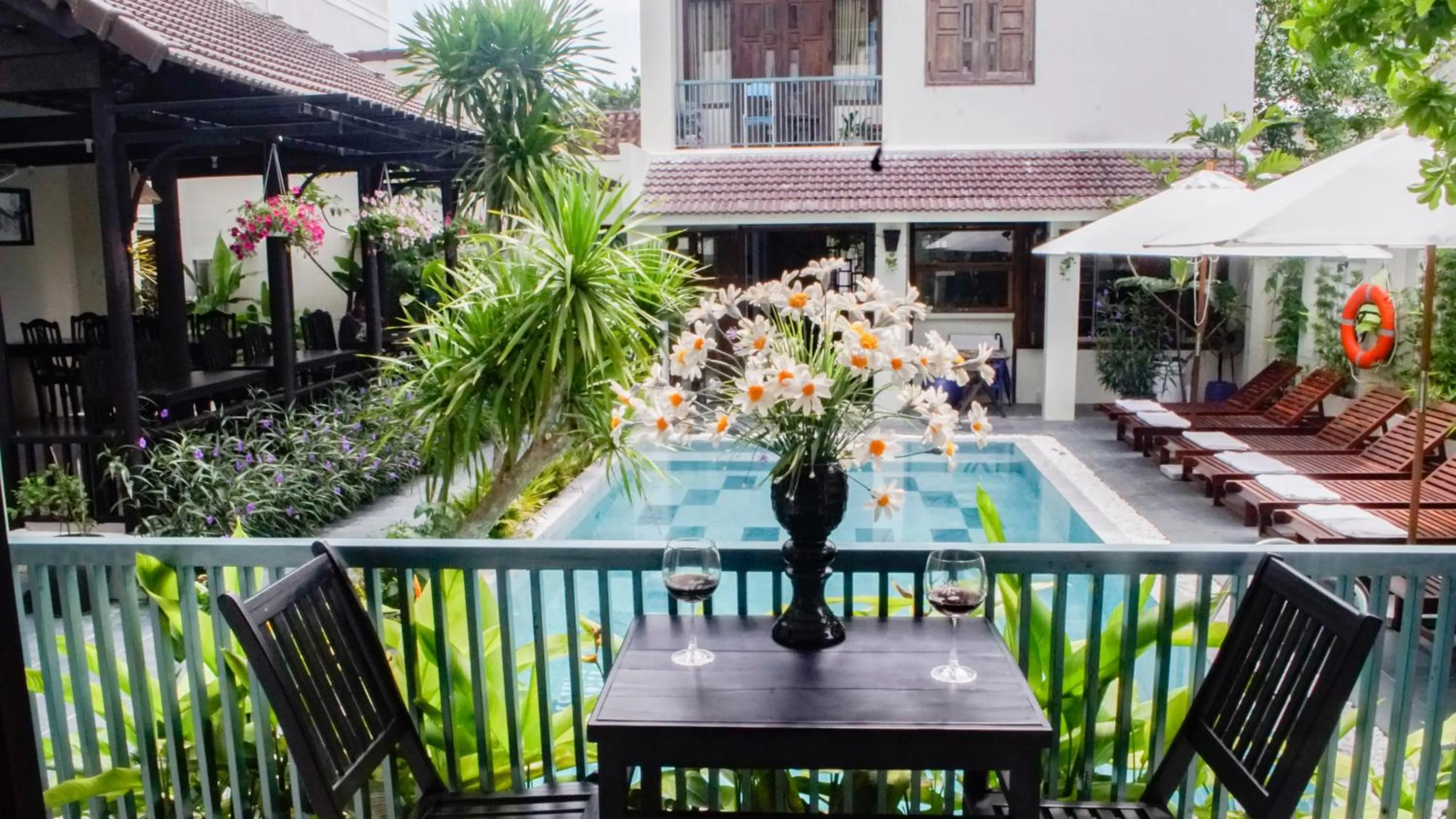 Superior Twin Room in Starfruit Villa