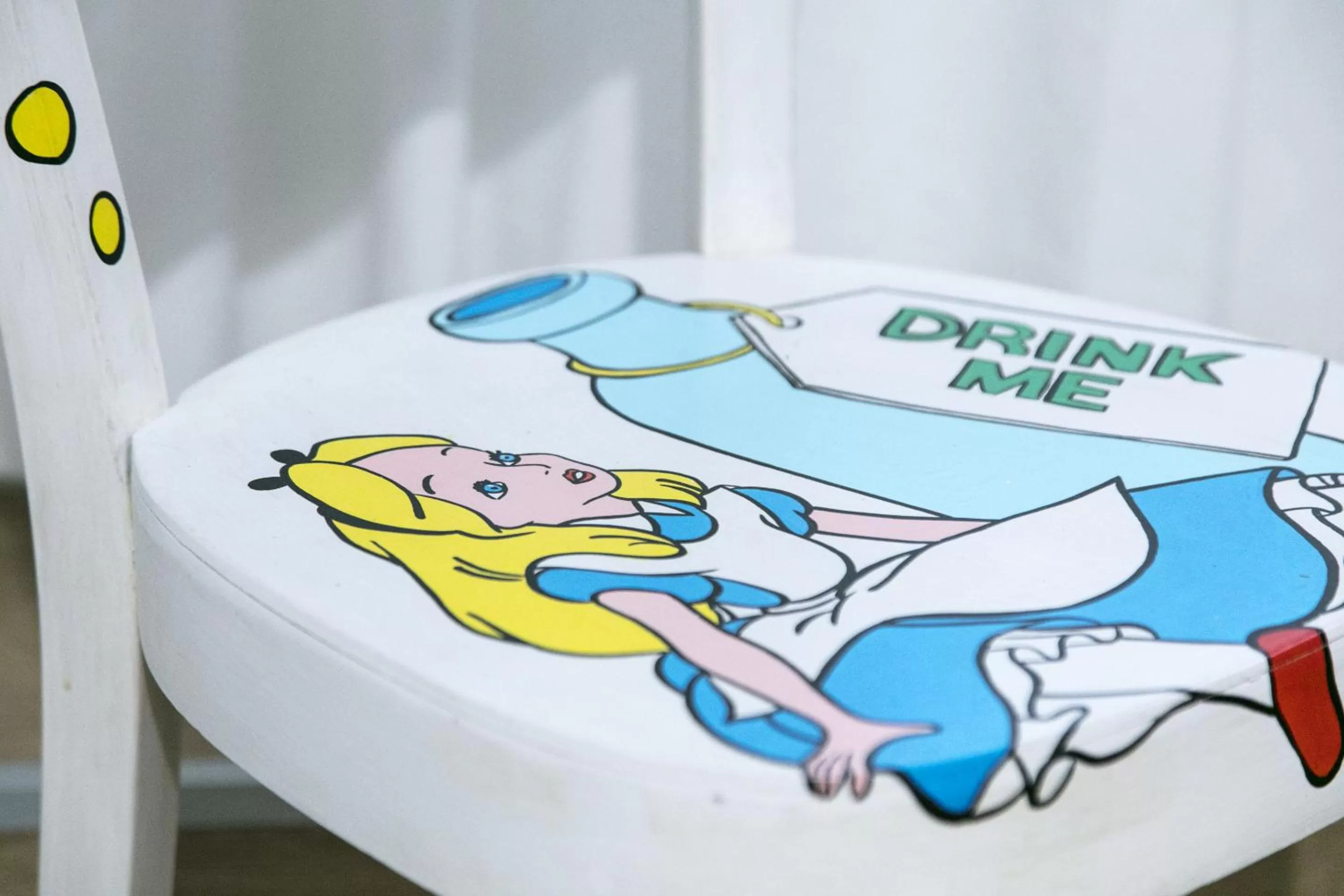 Decorative detail in Afea Art & Rooms