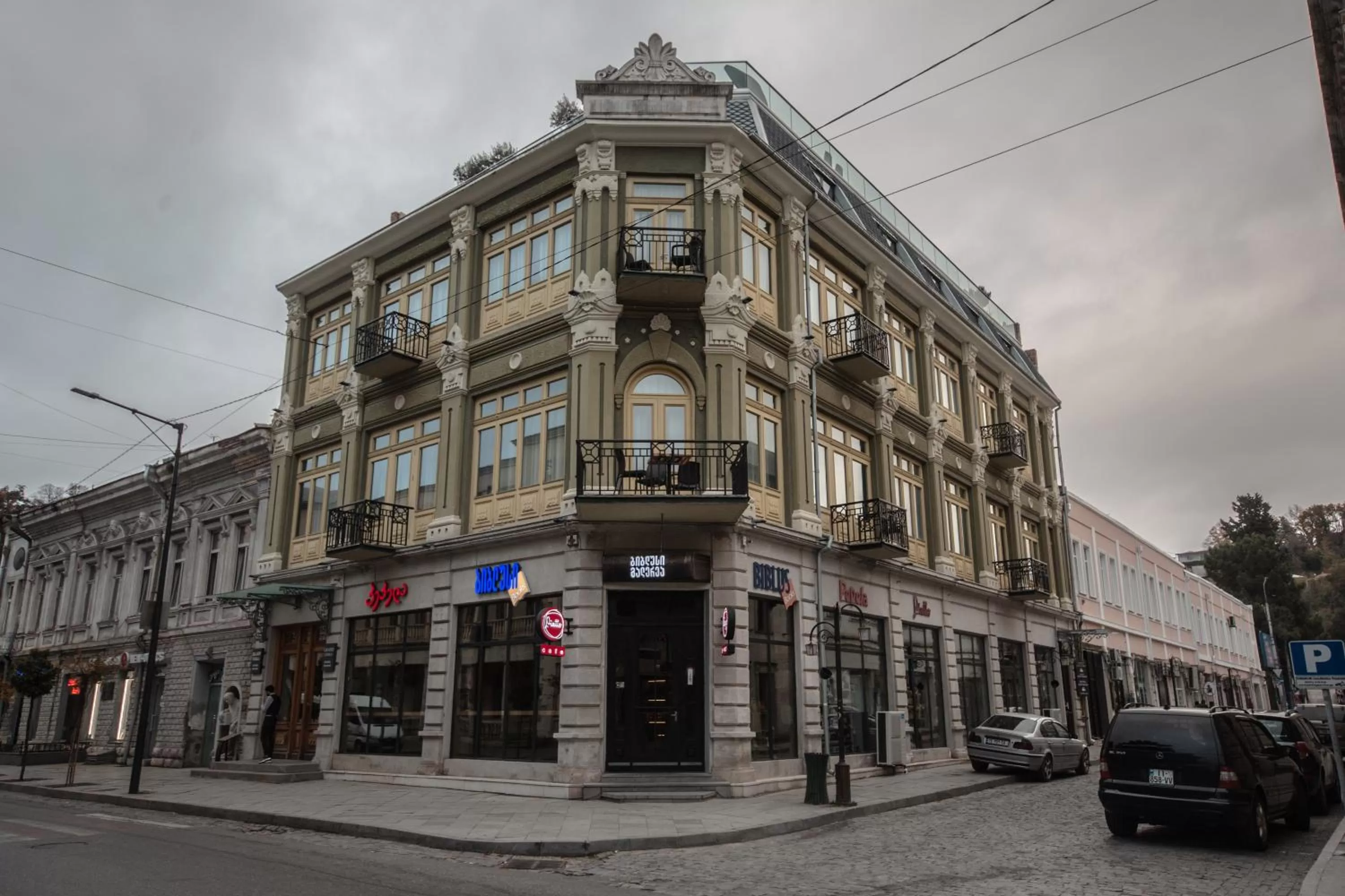 Property building in Grand Opera Hotel