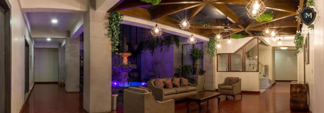 Dining area in Hotel Mansur Business & Leisure