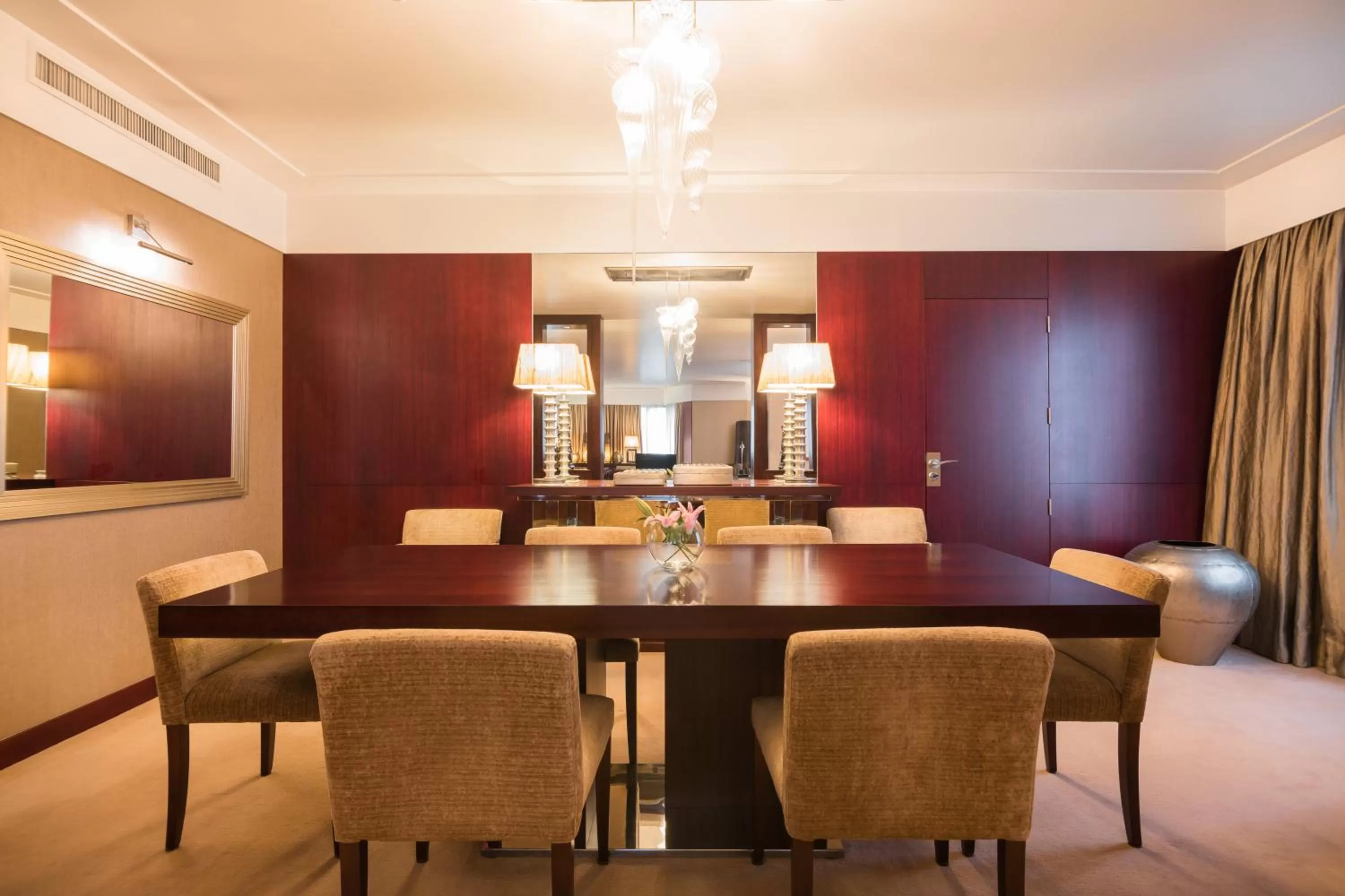 Bedroom in Crowne Plaza Porto by IHG