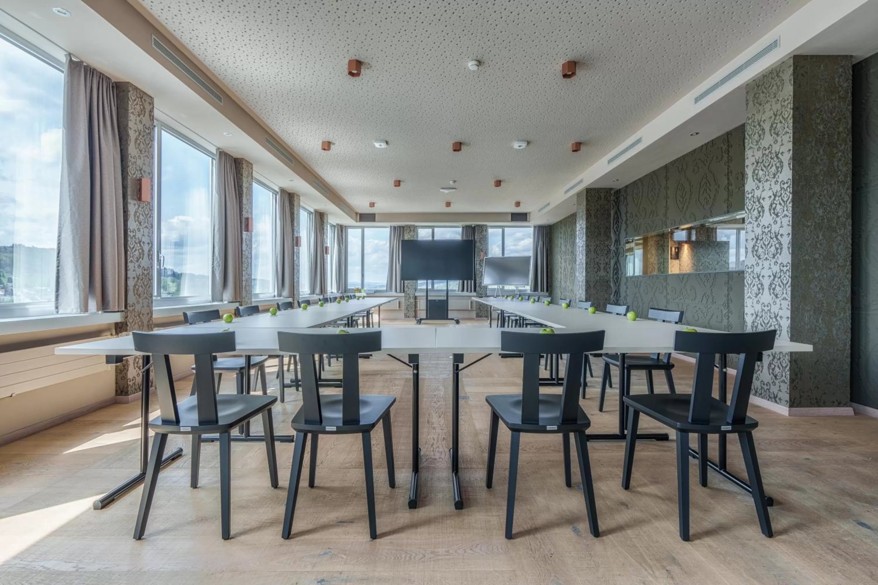 Meeting/conference room in b-smart hotel Menziken