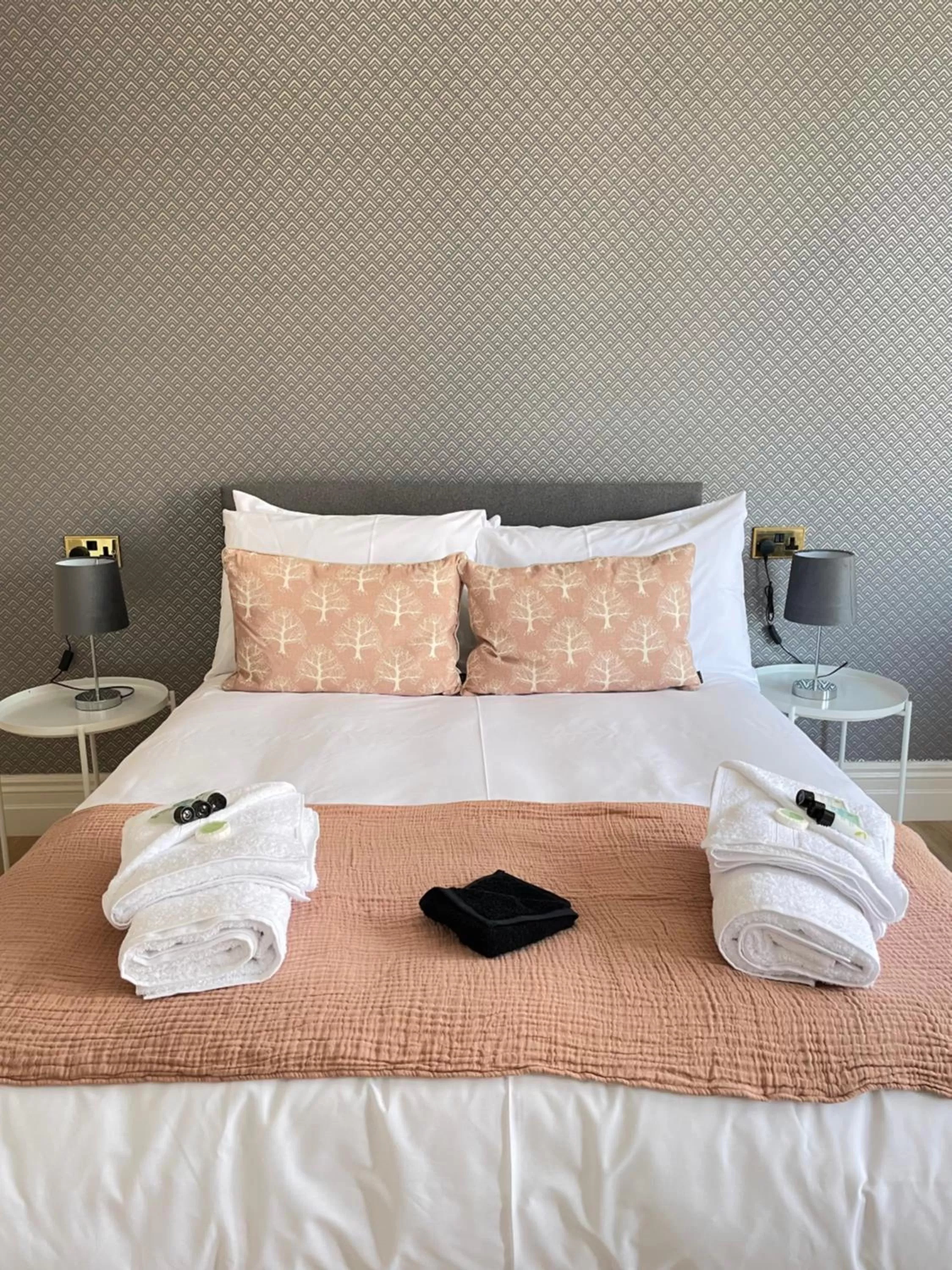 Bed in The Silver How