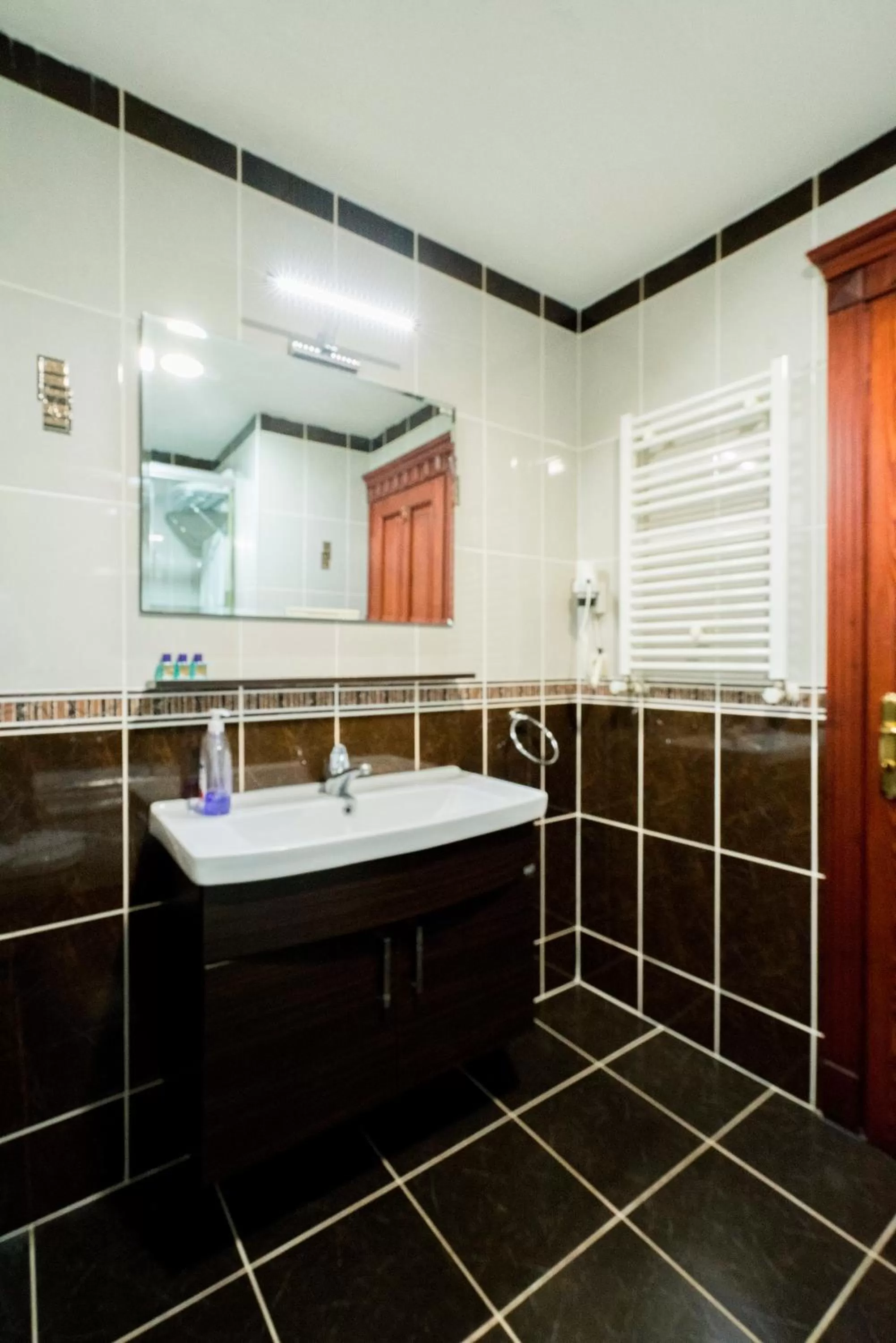 Bathroom in Atam Suites