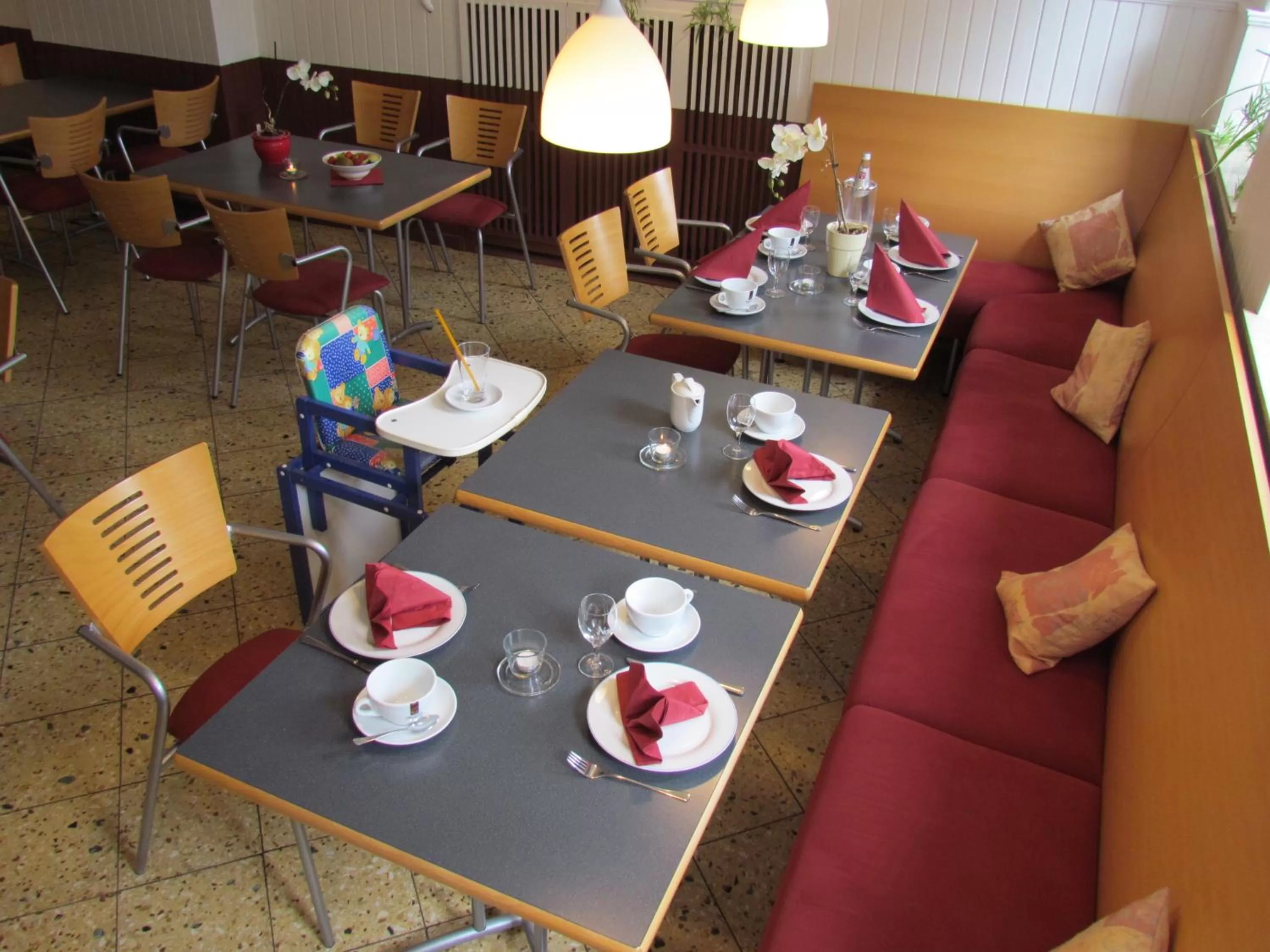 Food and drinks in Hotel Stadt Mainz