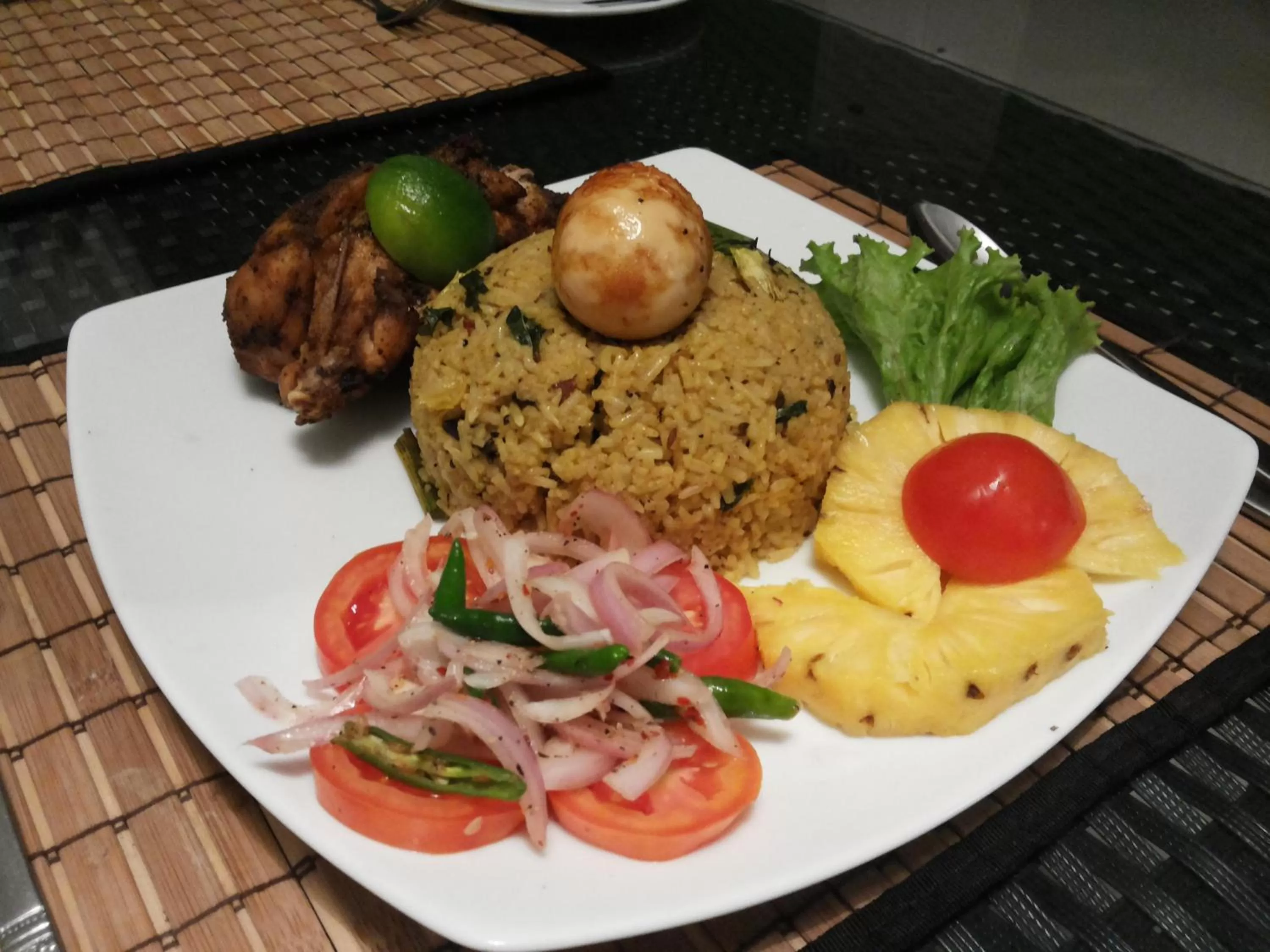 Food in Hotel Tinaya