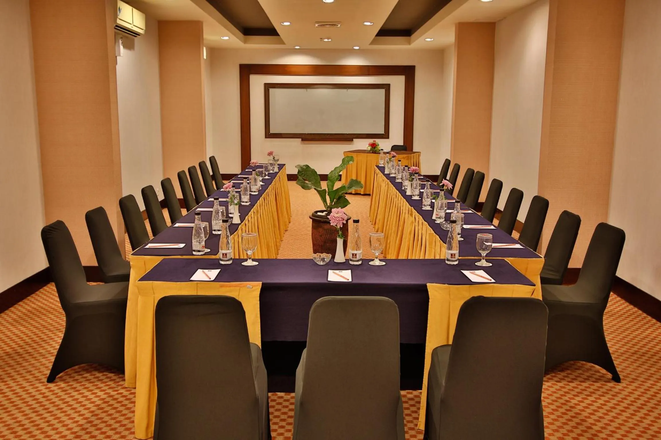 Banquet/Function facilities in The Jayakarta Suites Bandung
