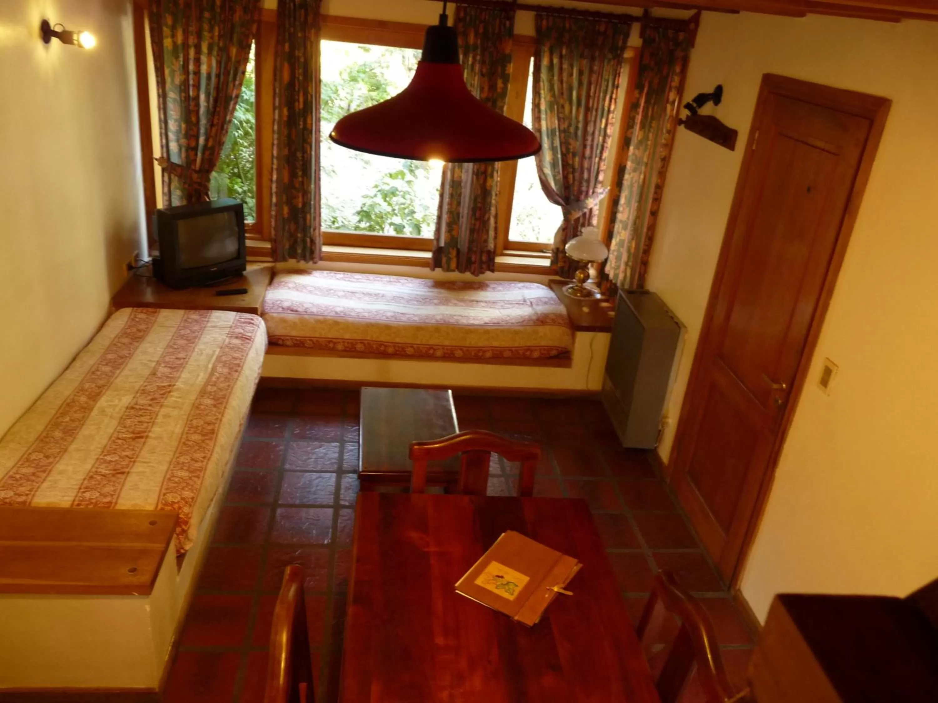 Living room, Bed in Apart Hotel Robles del Sur