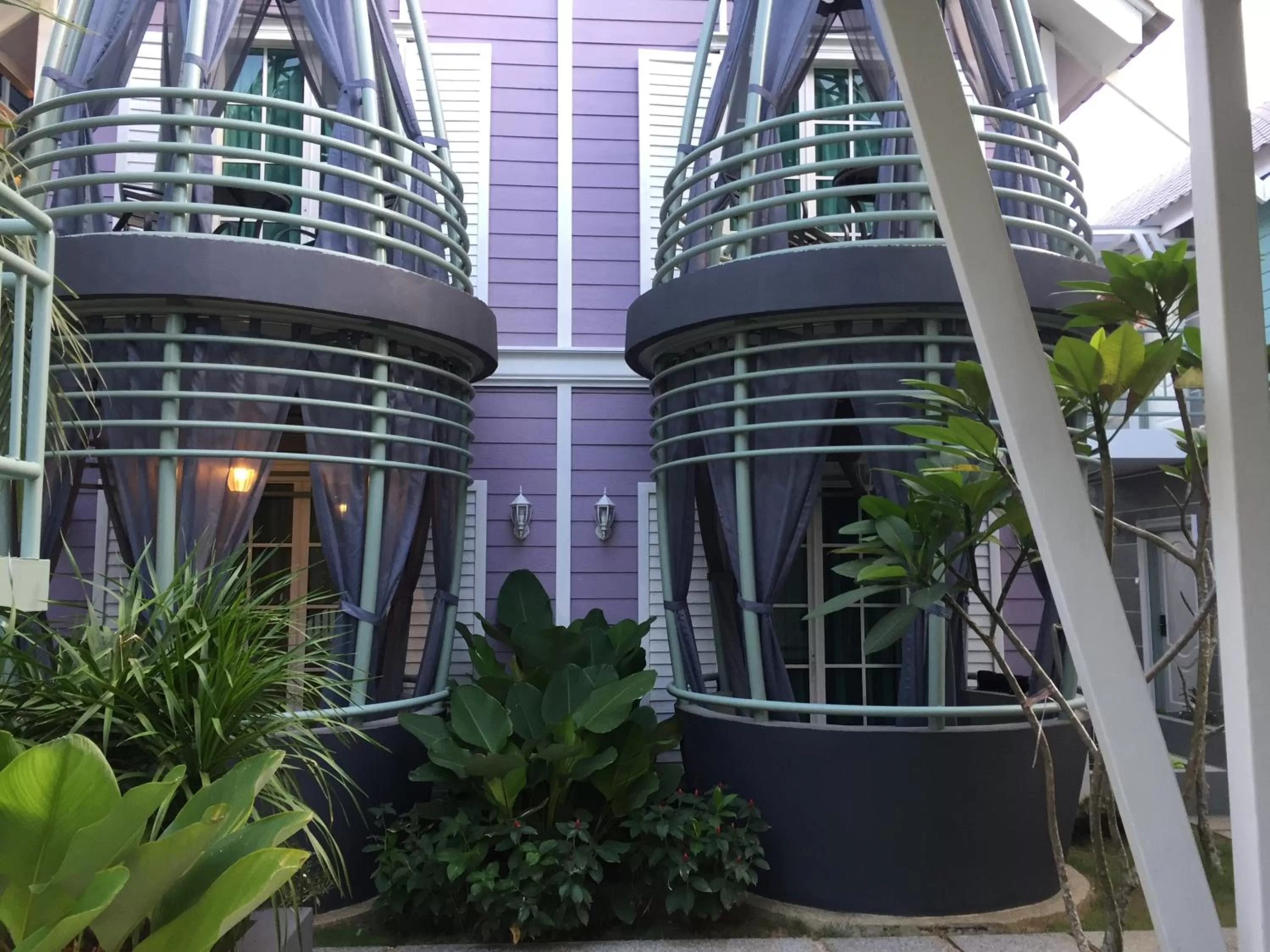 Garden in Royale Chenang Resort