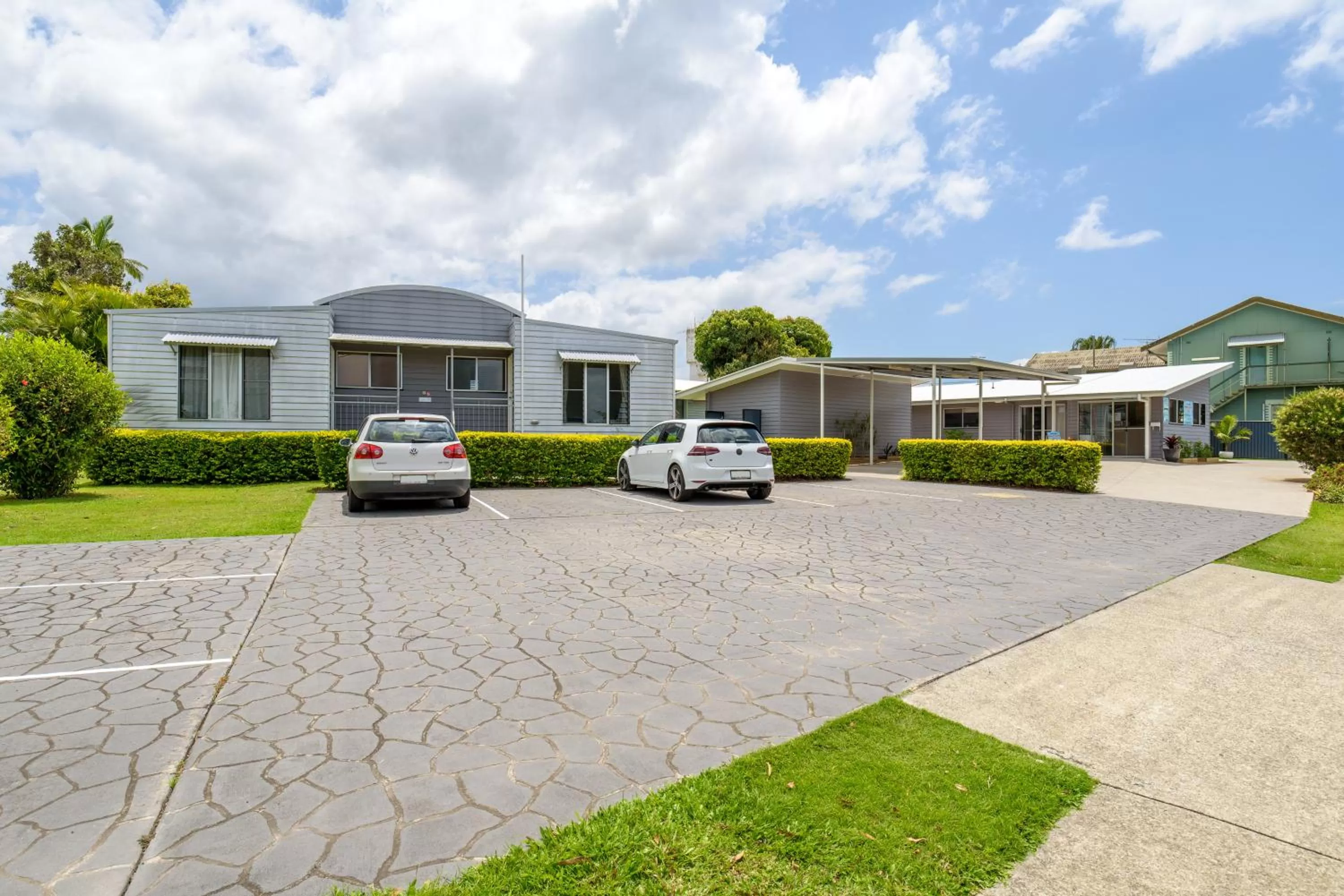 Facade/entrance in Tin Can Bay's Sleepy Lagoon Motel
