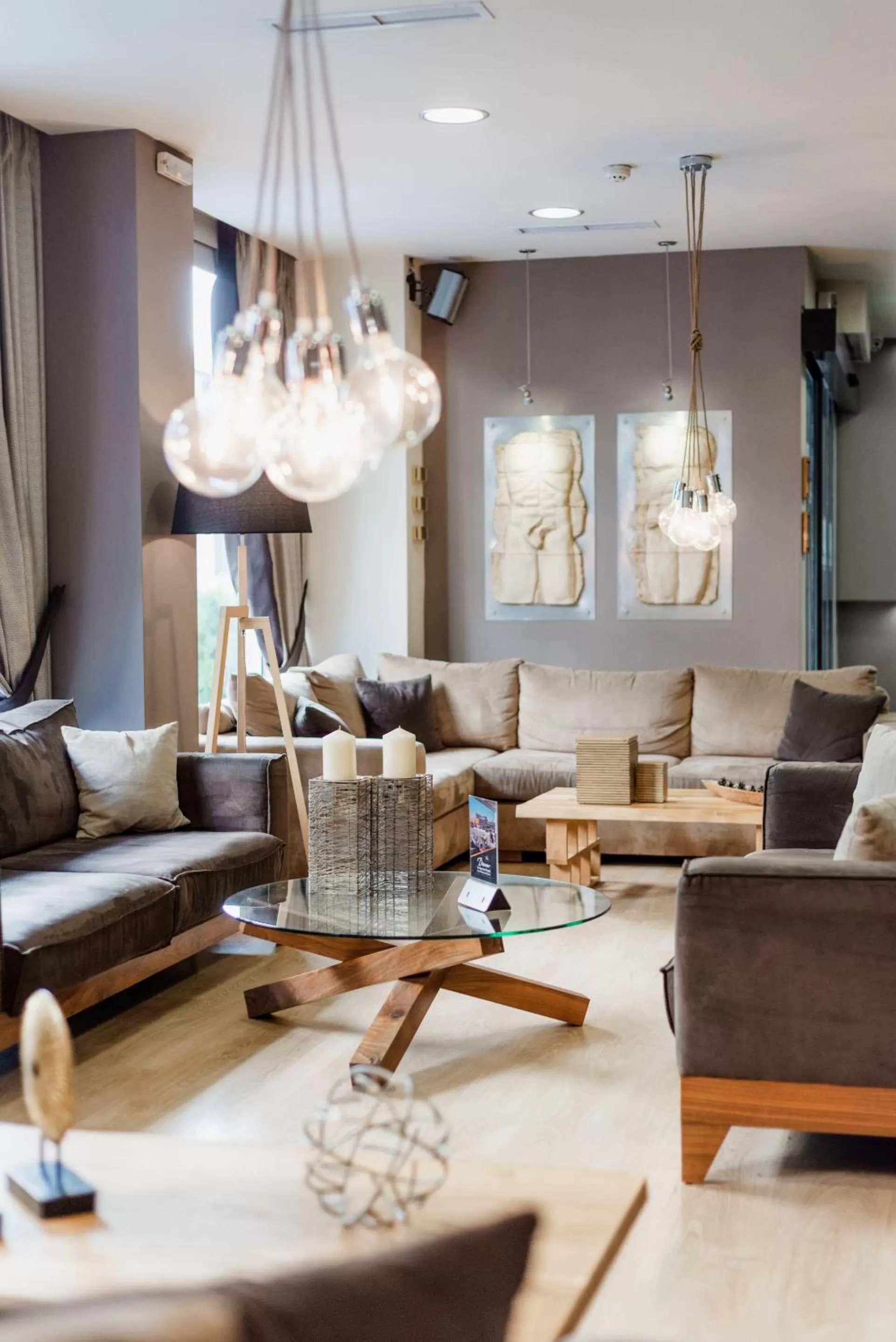 Living room in Acropolis Select