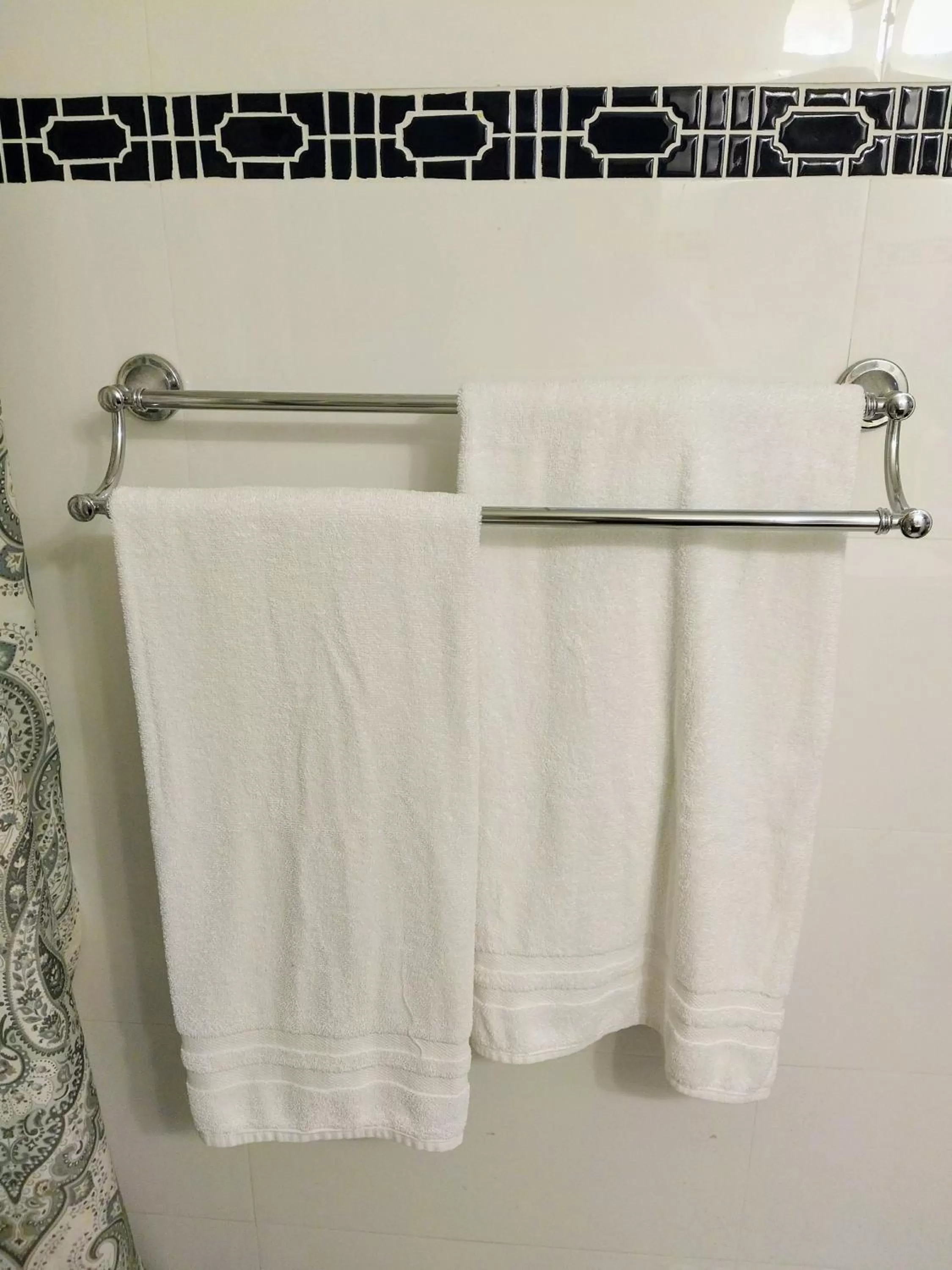 towels in La Capitana Old San Juan Building