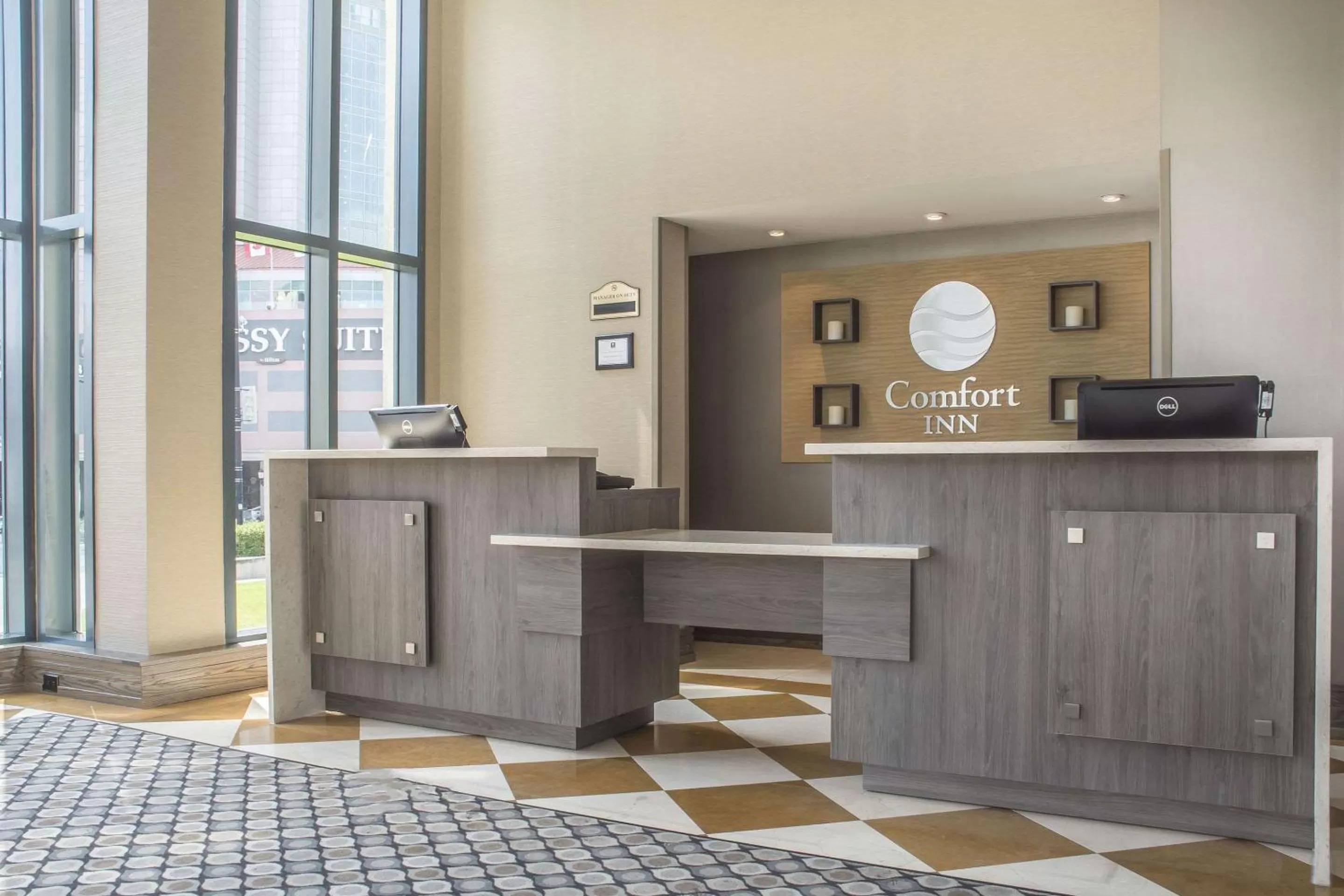 Lobby or reception in Comfort Inn Fallsview