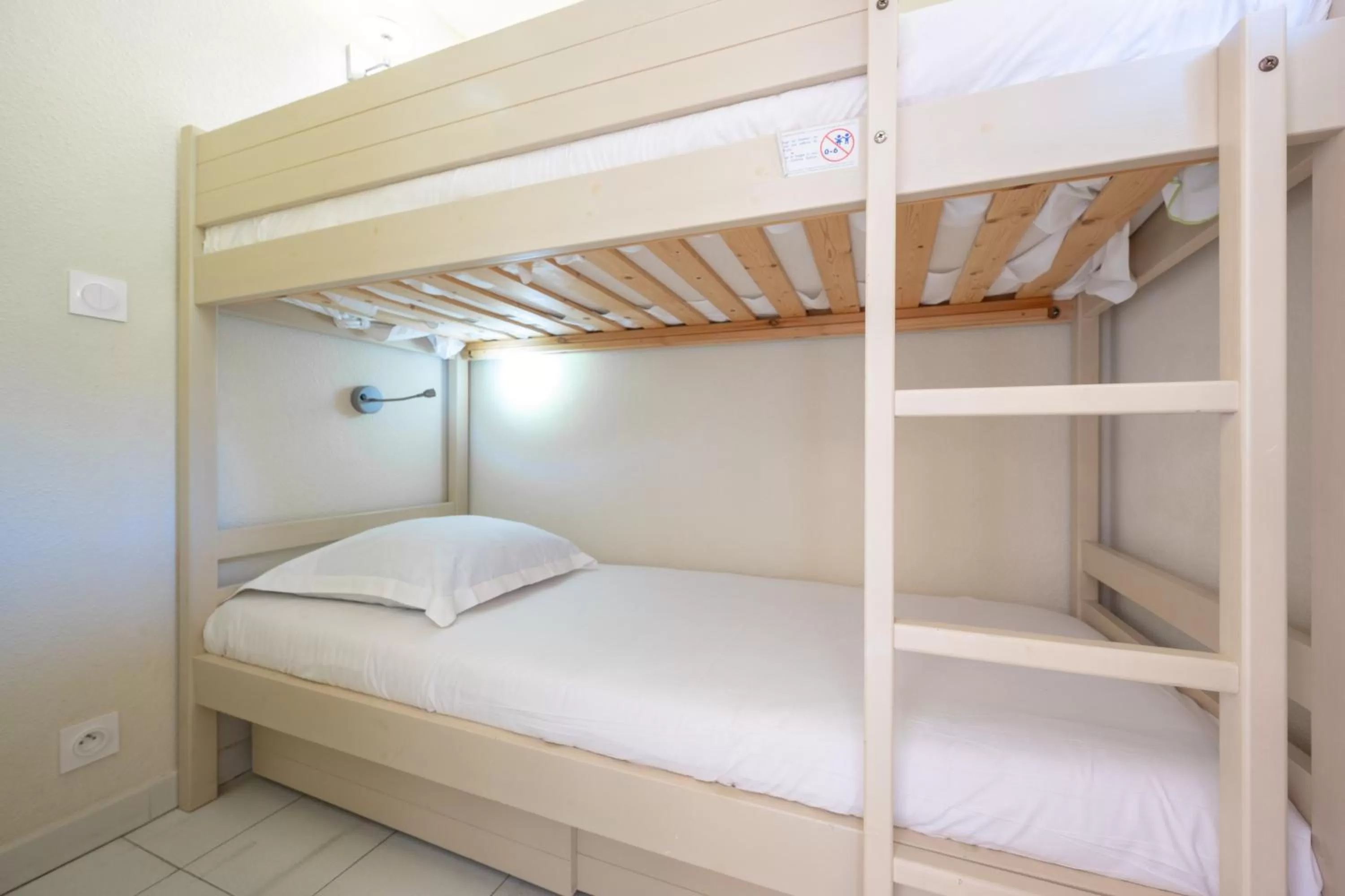 Bed in Résidence Pierre & Vacances L’Anse De Pramousquier