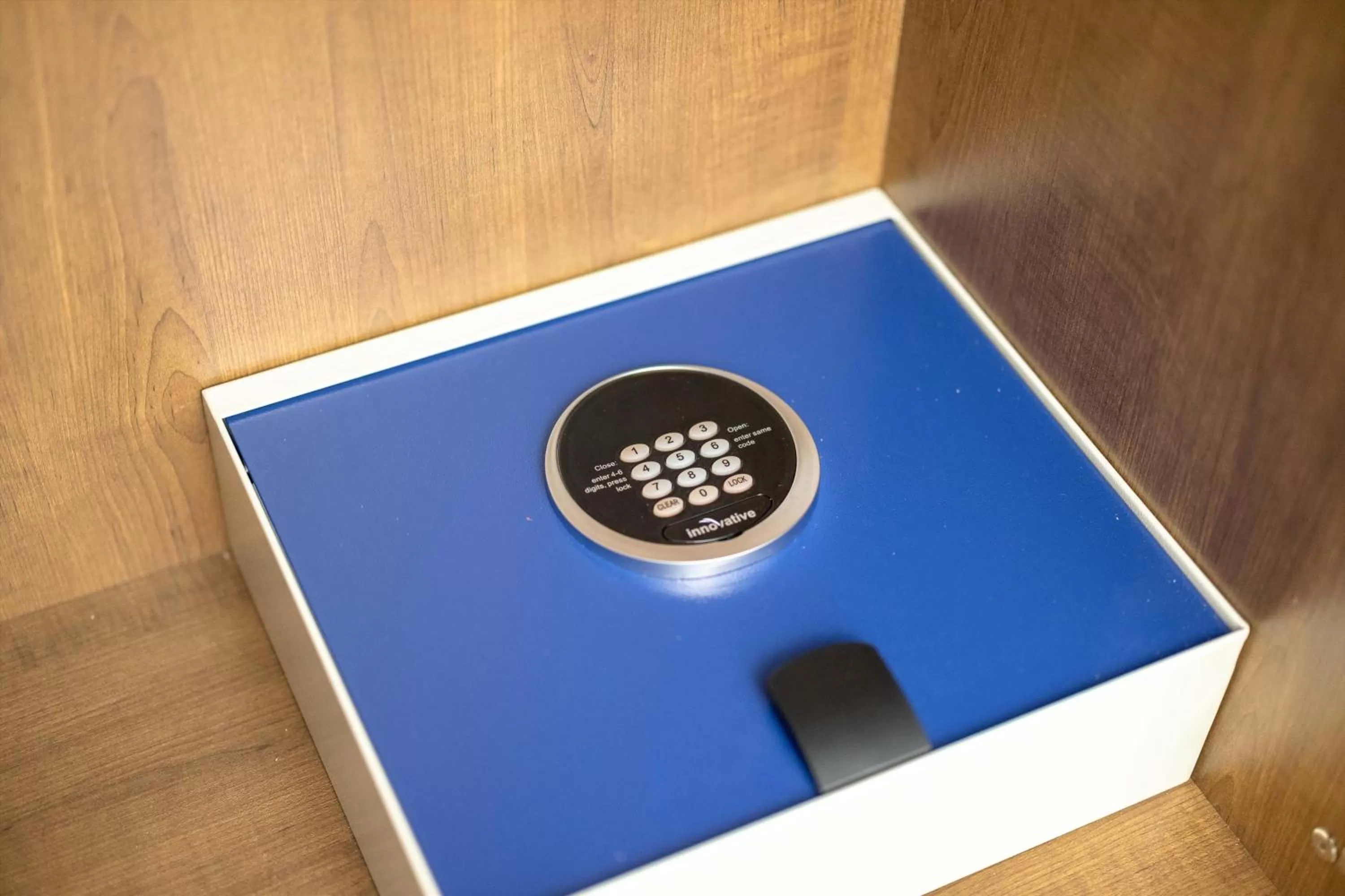 Bedroom in Holiday Inn Express & Suites - San Jose Silicon Valley by IHG