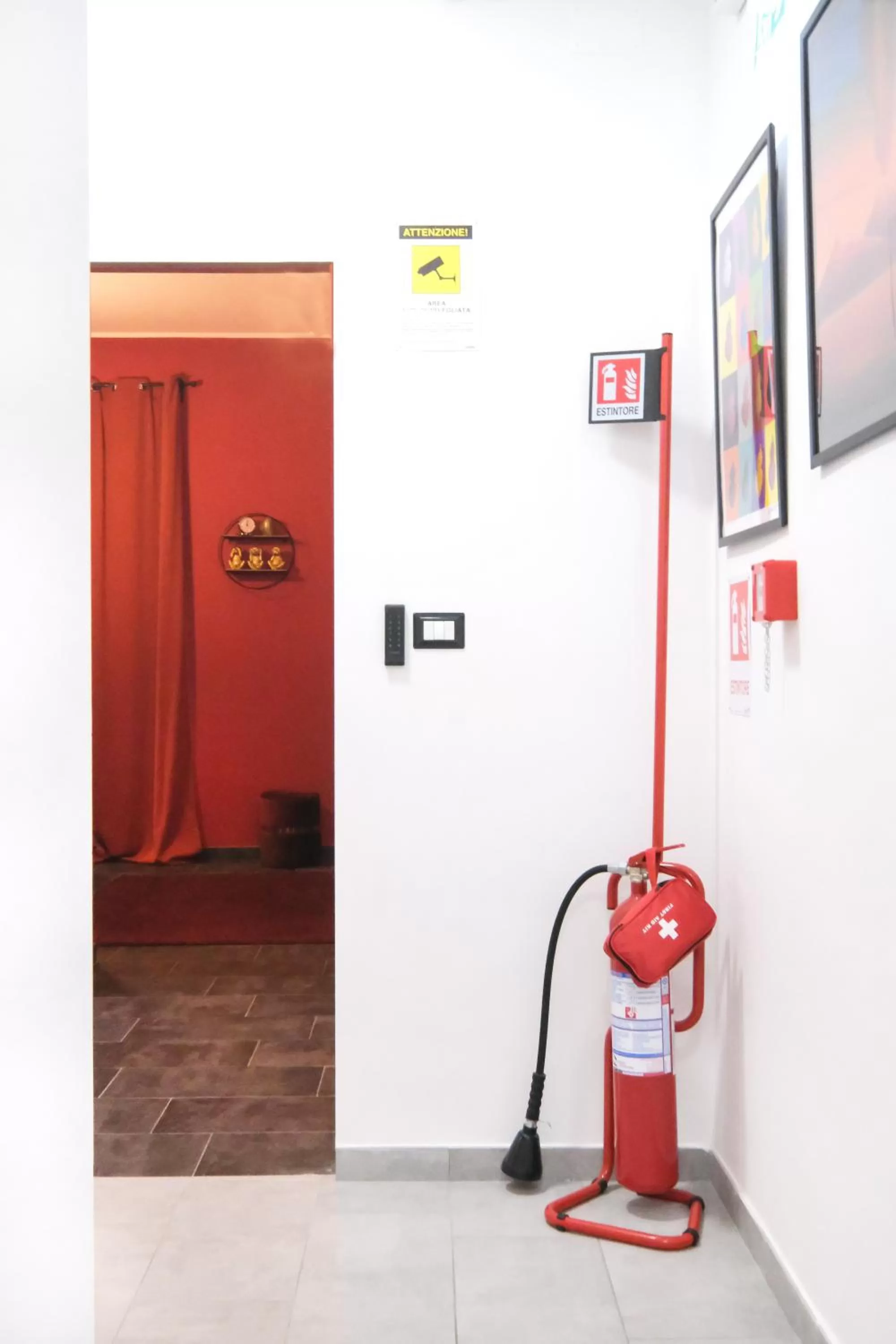 Decorative detail, Bathroom in LH51 B&B