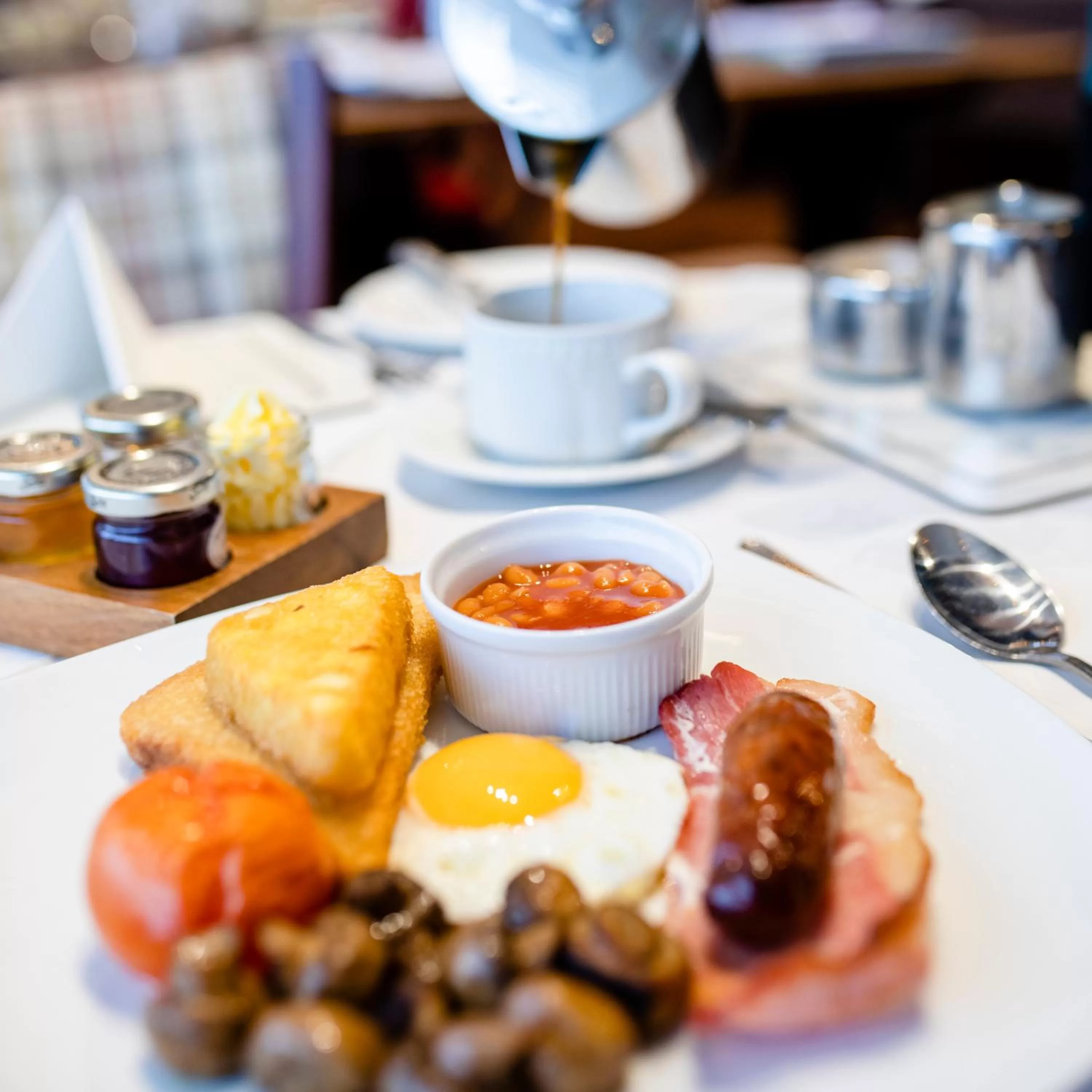 Breakfast in Beach Hut Suites