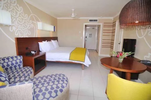 Bed in Holiday Inn Resort Vanuatu by IHG