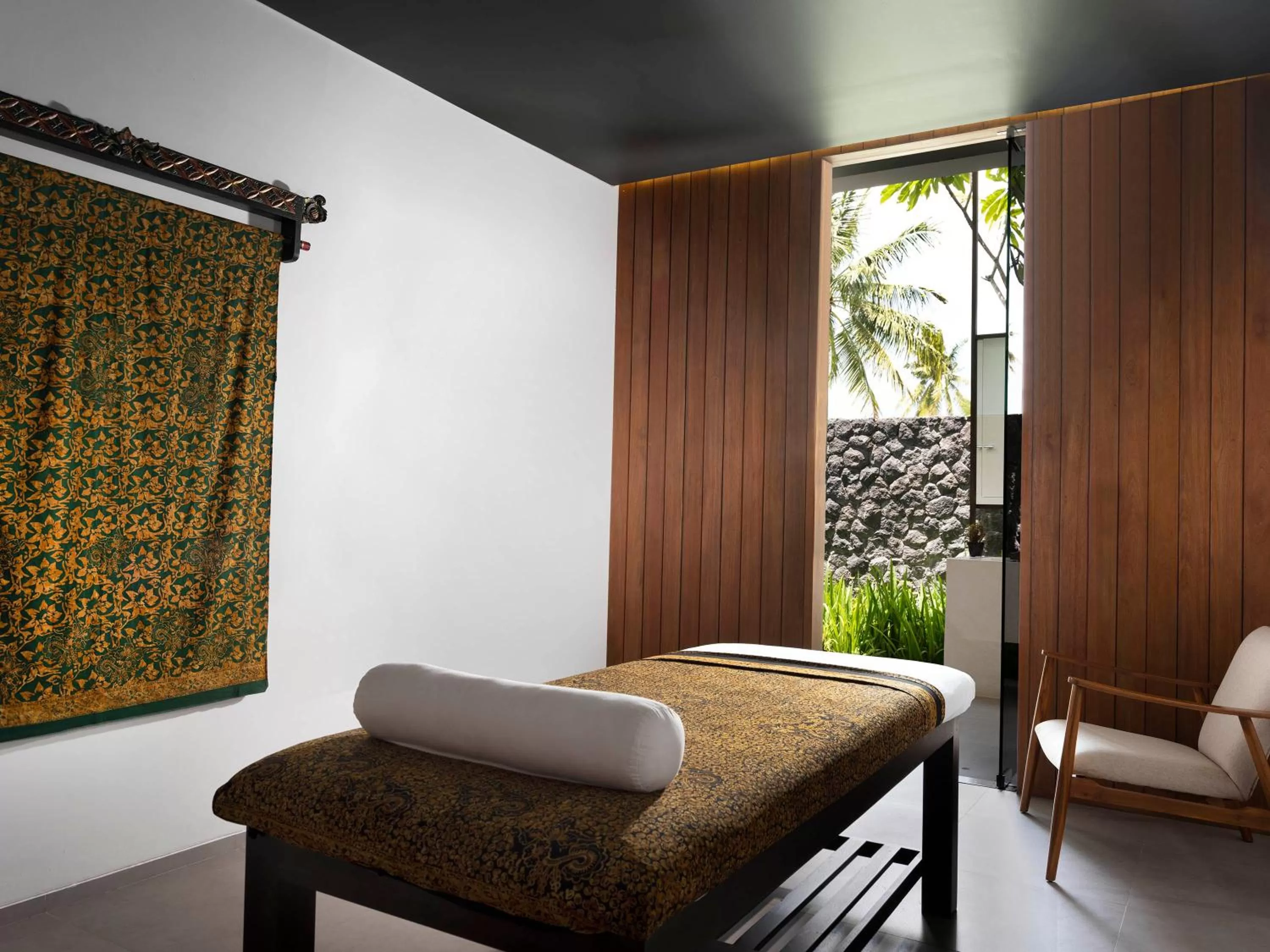 Massage in Dialoog Banyuwangi