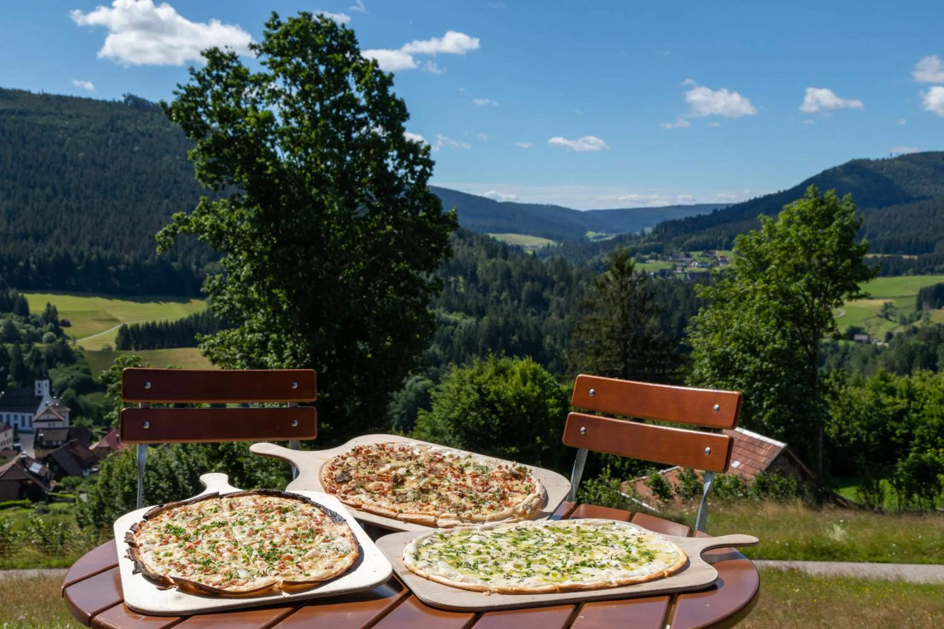 Restaurant/places to eat in Sackmann Wanderhotel