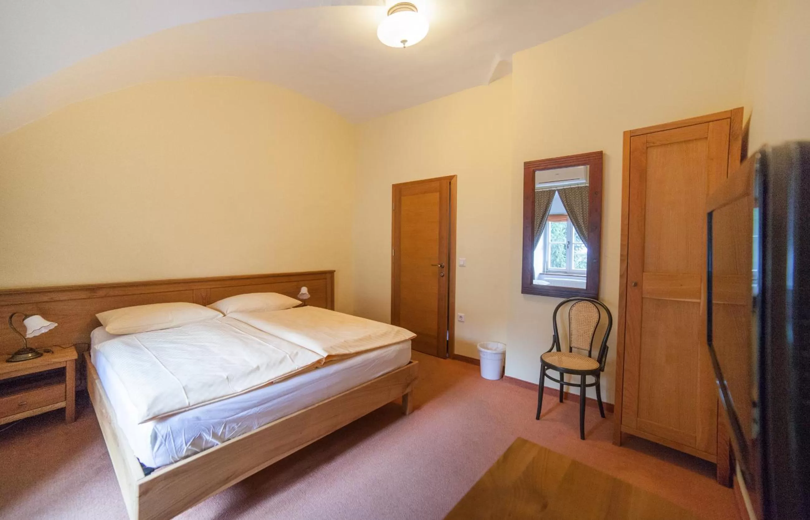 Double Room with Balcony in Bed & Breakfast Šilak