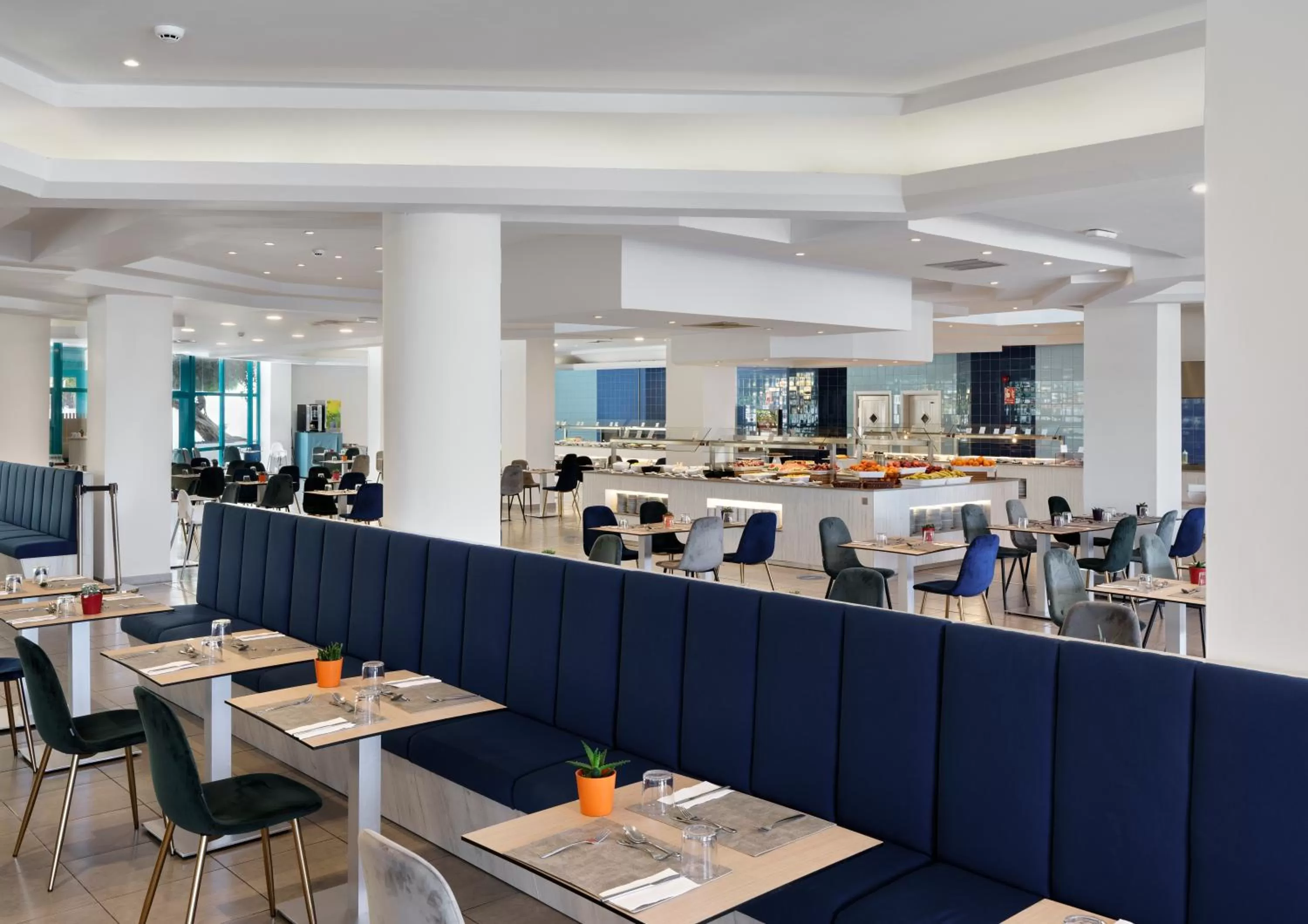 Restaurant/places to eat in Alua Tenerife