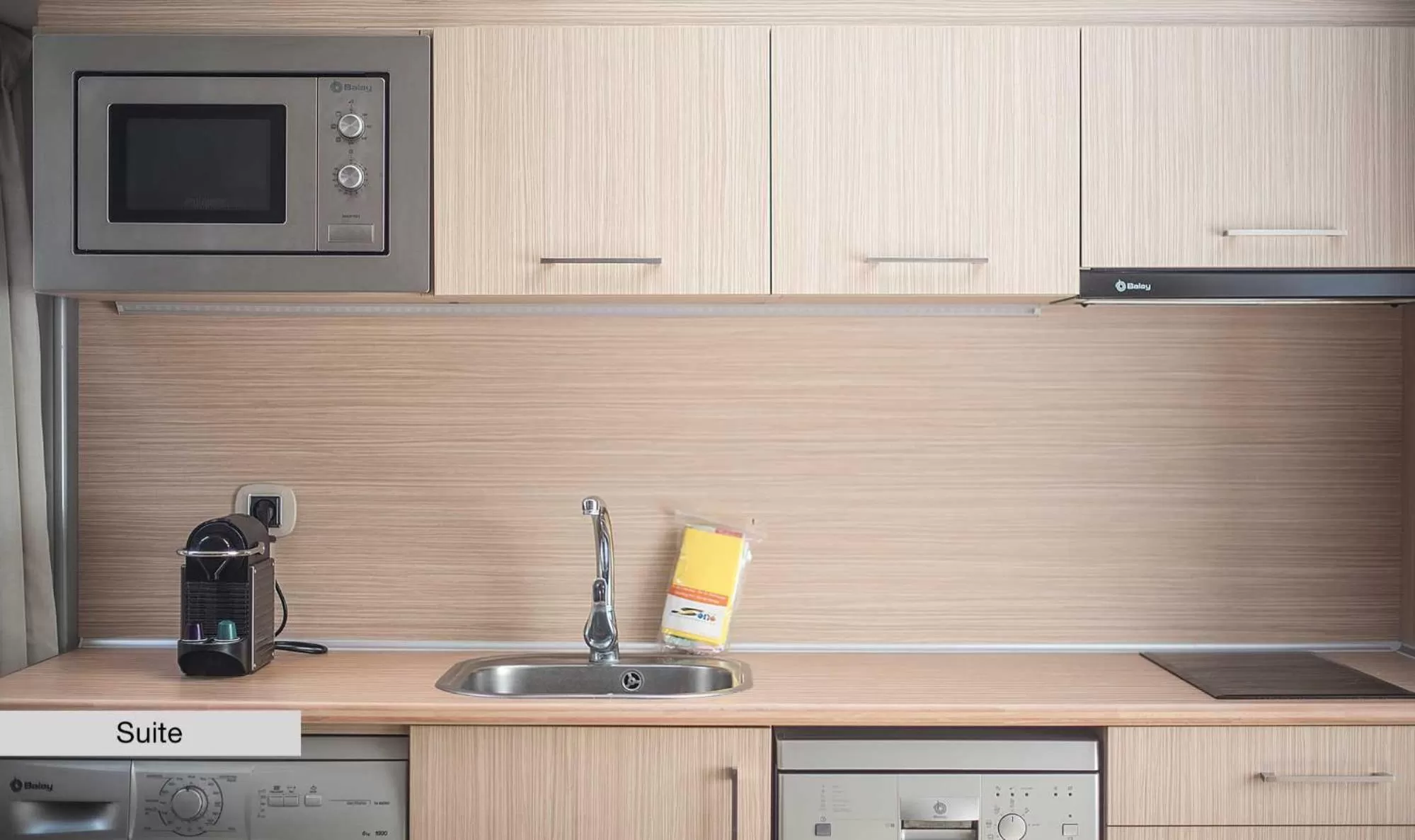 Coffee/tea facilities, Kitchen/Kitchenette in Sono & SPA - Adults Only