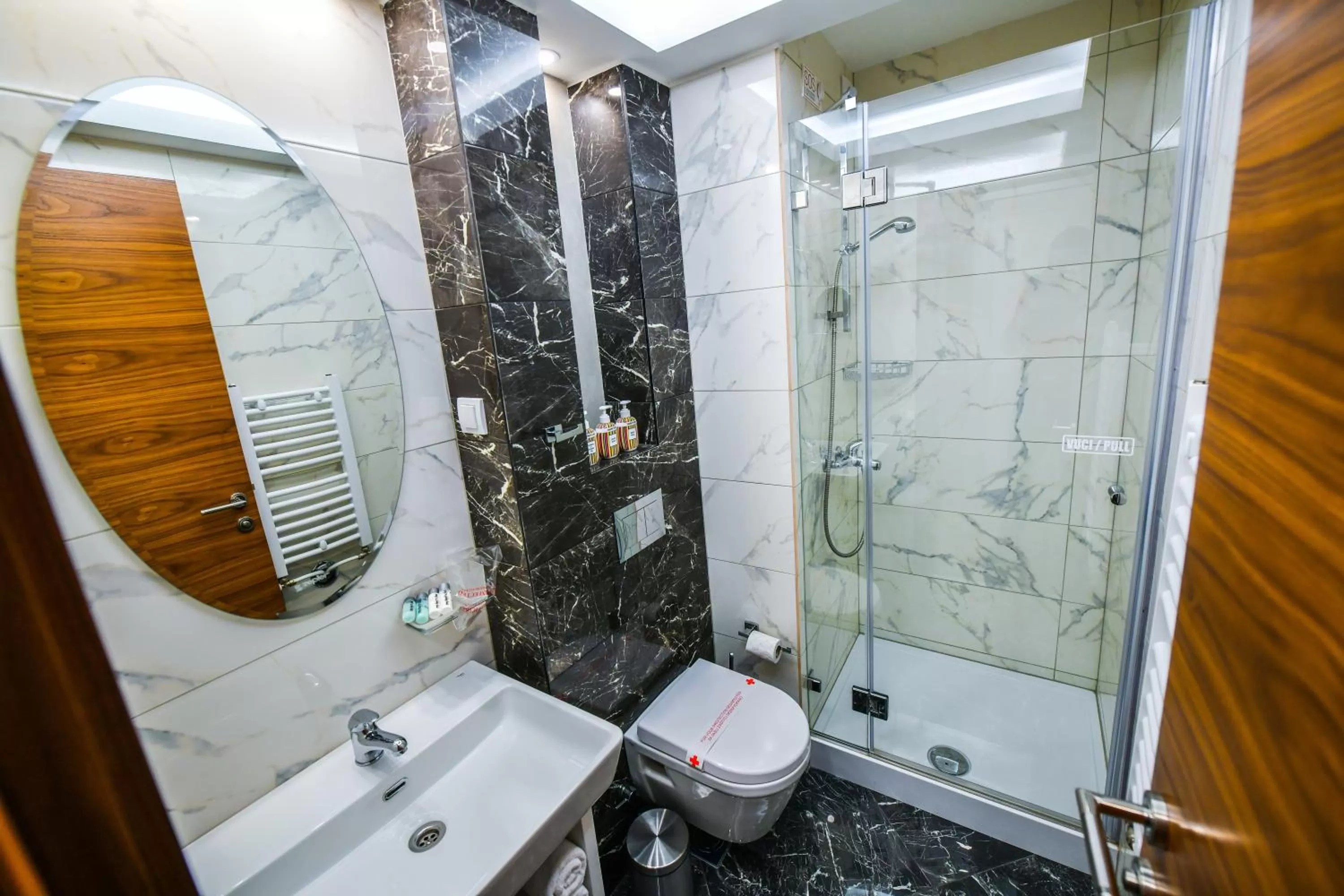 Shower in Hotel Zepter Palace