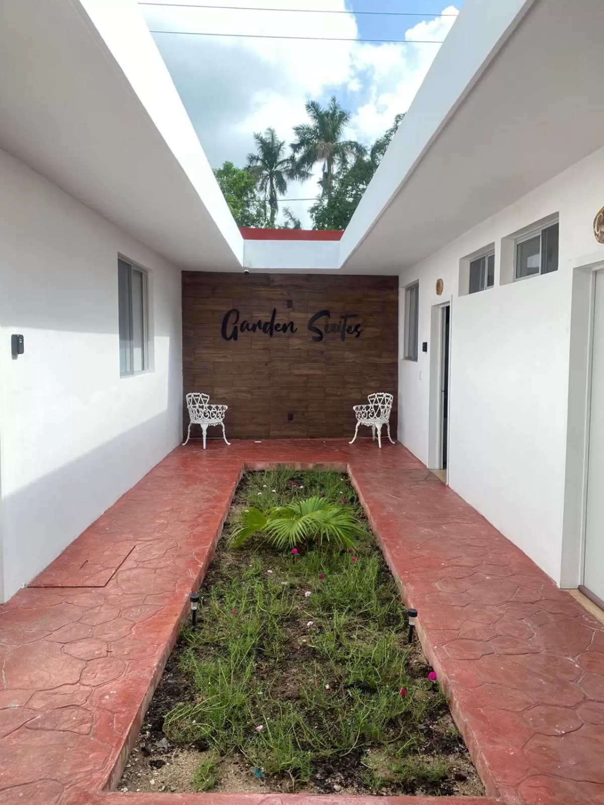 Property building in Garden Suites Comalcalco