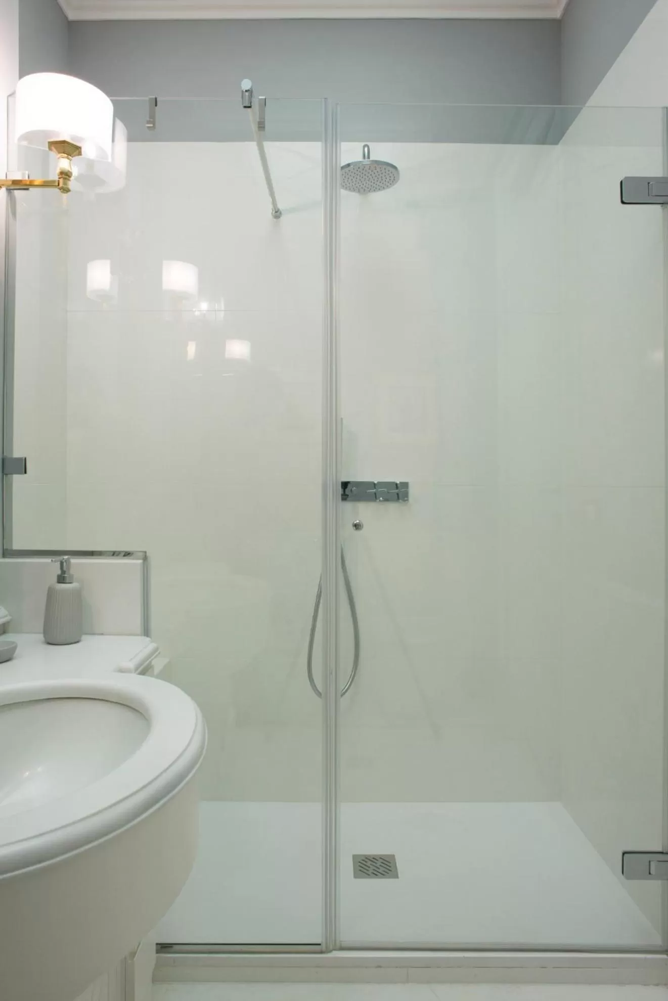 Shower in Vittoria - house of charme