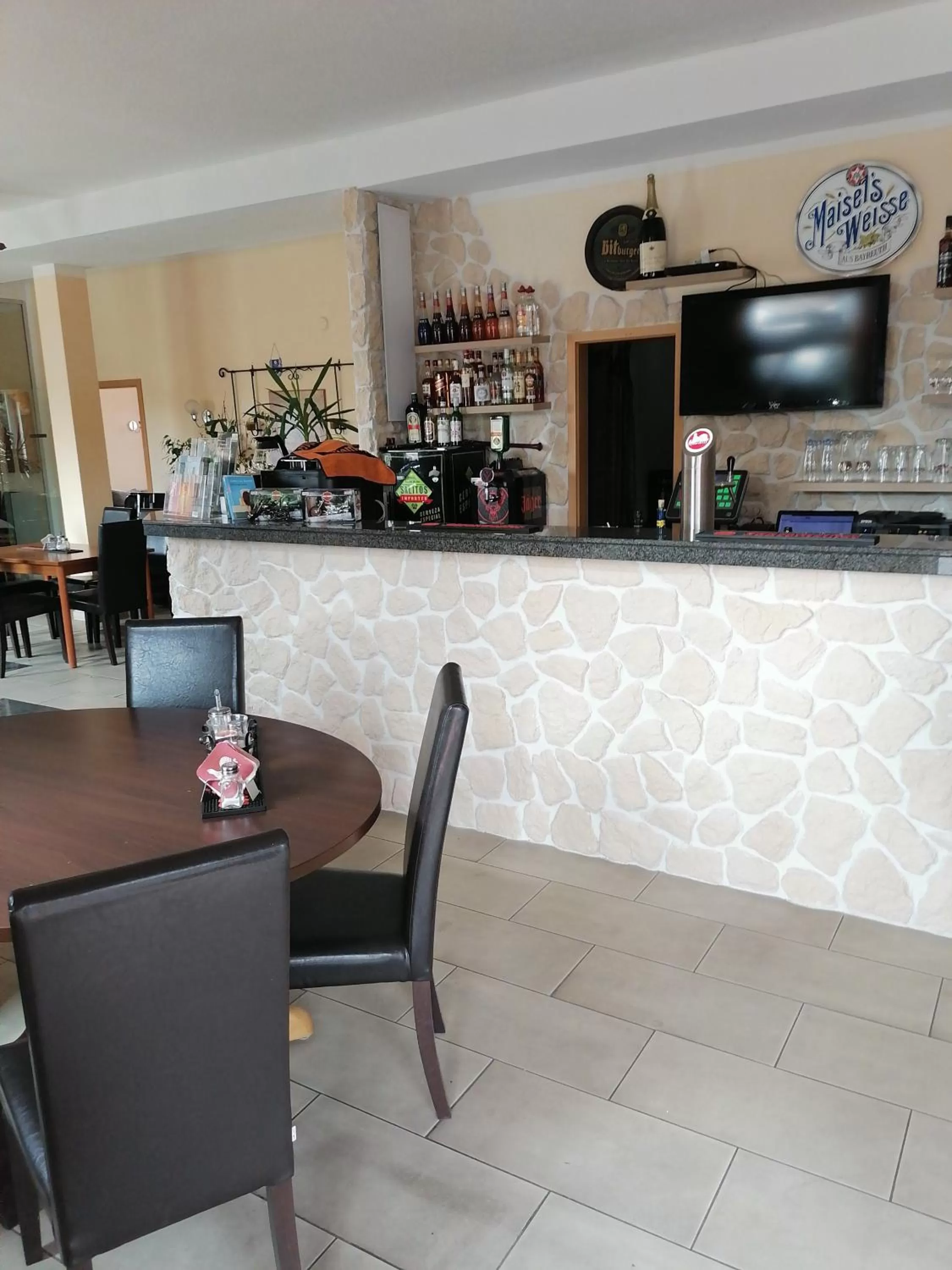 Restaurant/places to eat in Pension Kuehnauer Hof