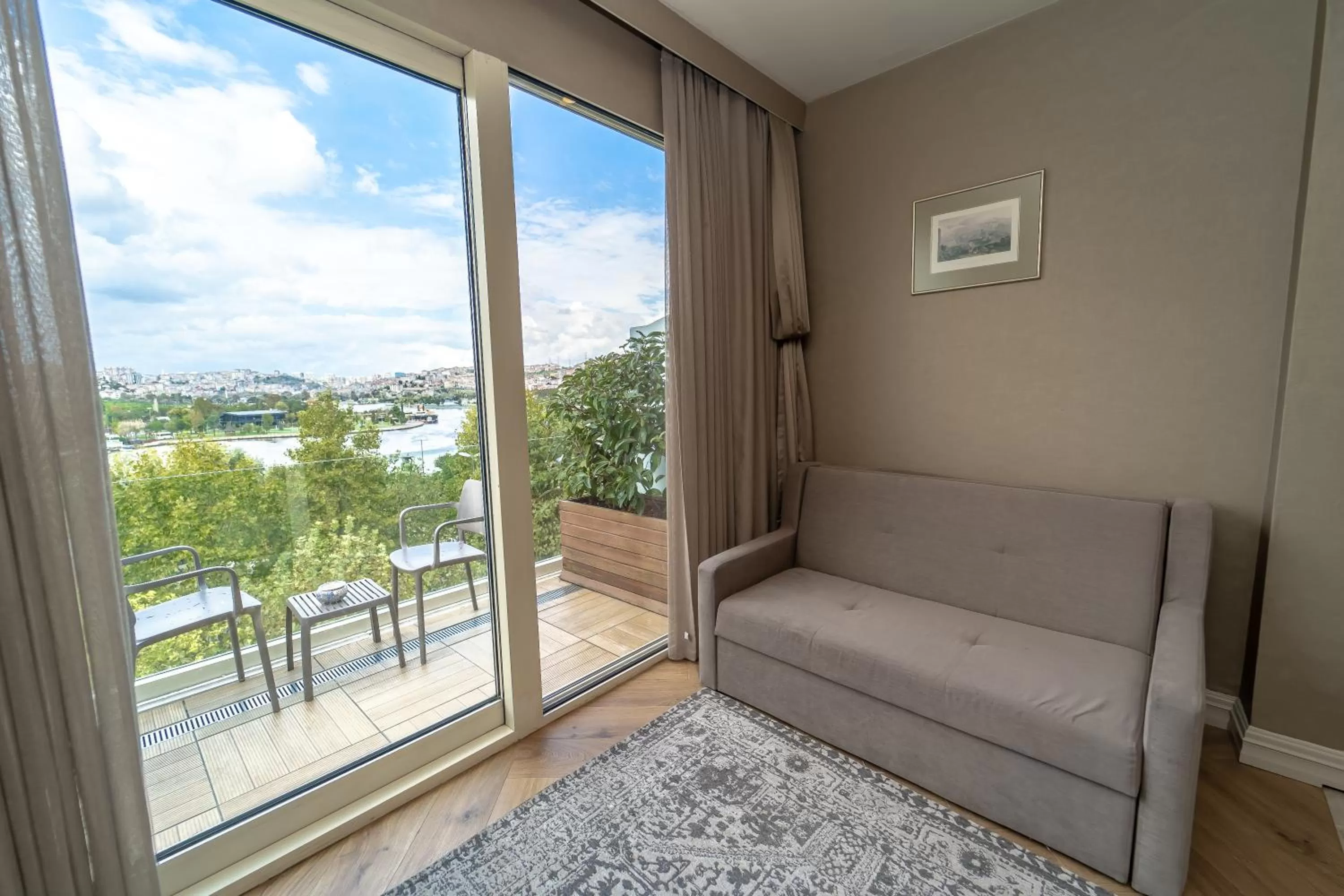 Balcony/Terrace in Lazzoni Hotel