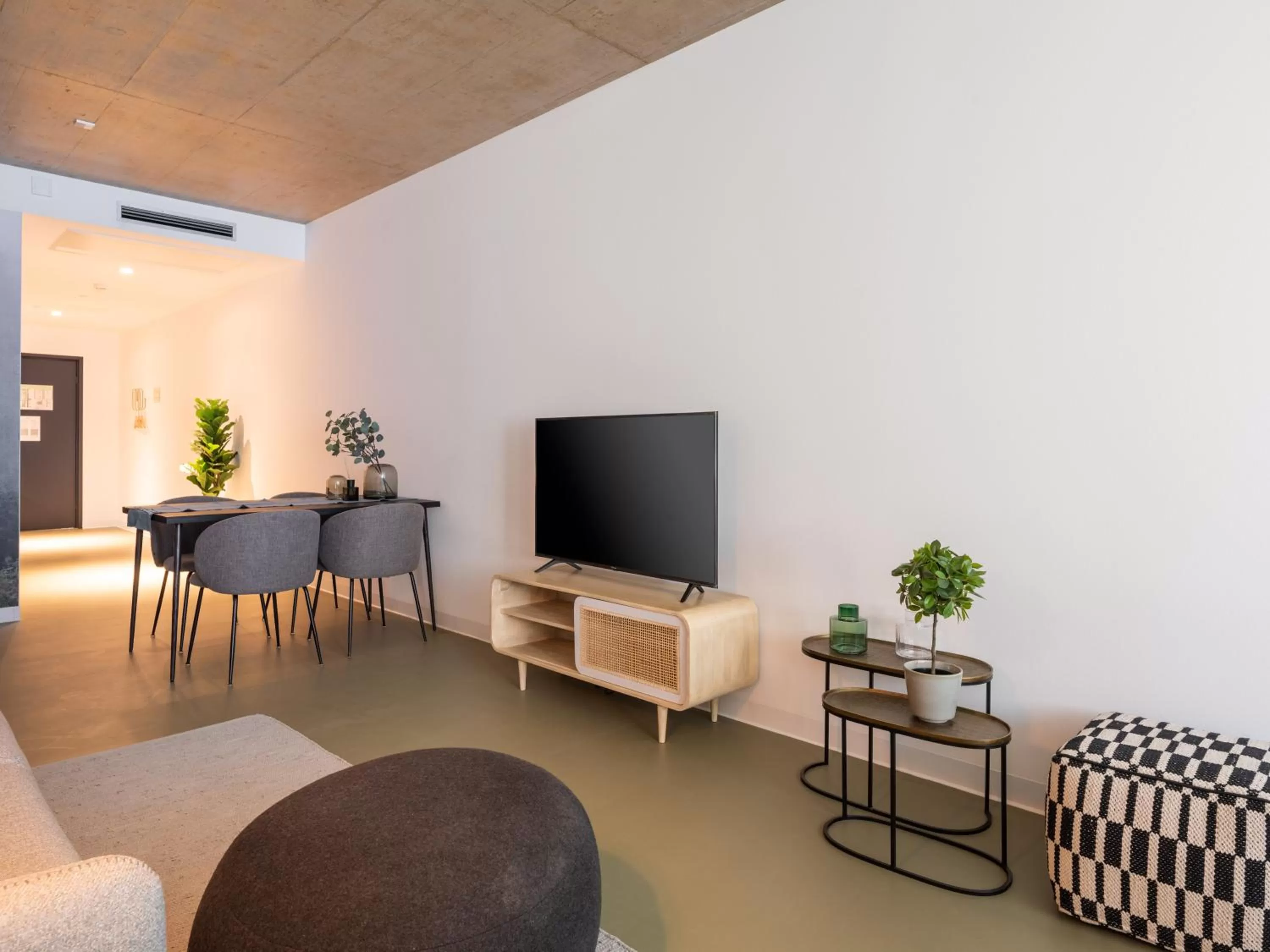 Seating area in Limehome Erfurt Maximilian Welsch Str