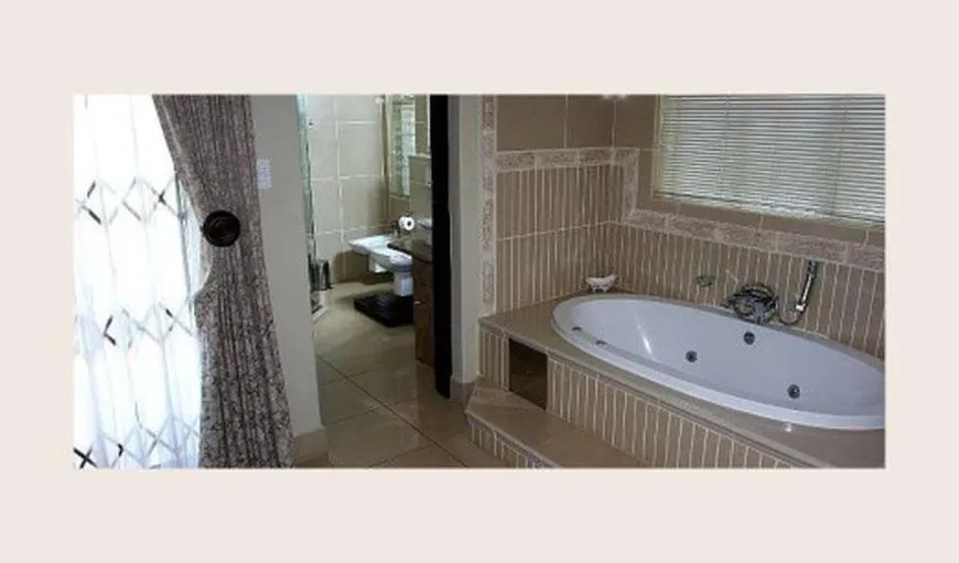 Bathroom in Goodey's Guesthouse