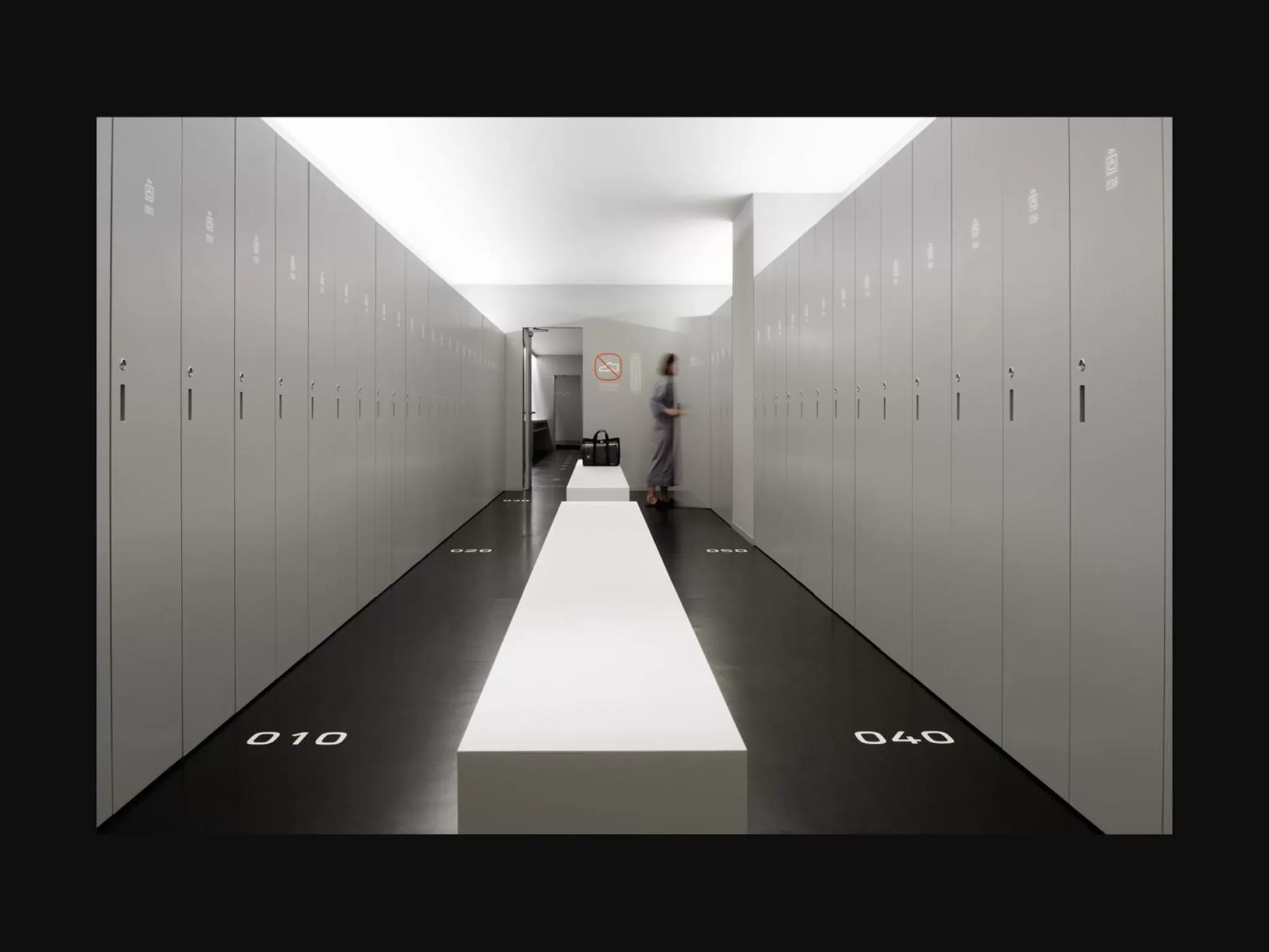 Area and facilities in 9h nine hours Narita Airport