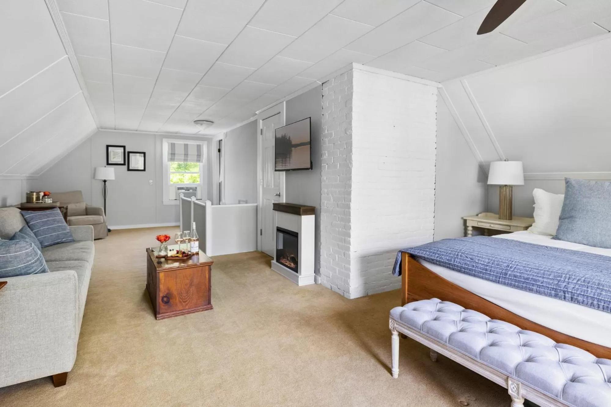 Seating area in Noble House Inn